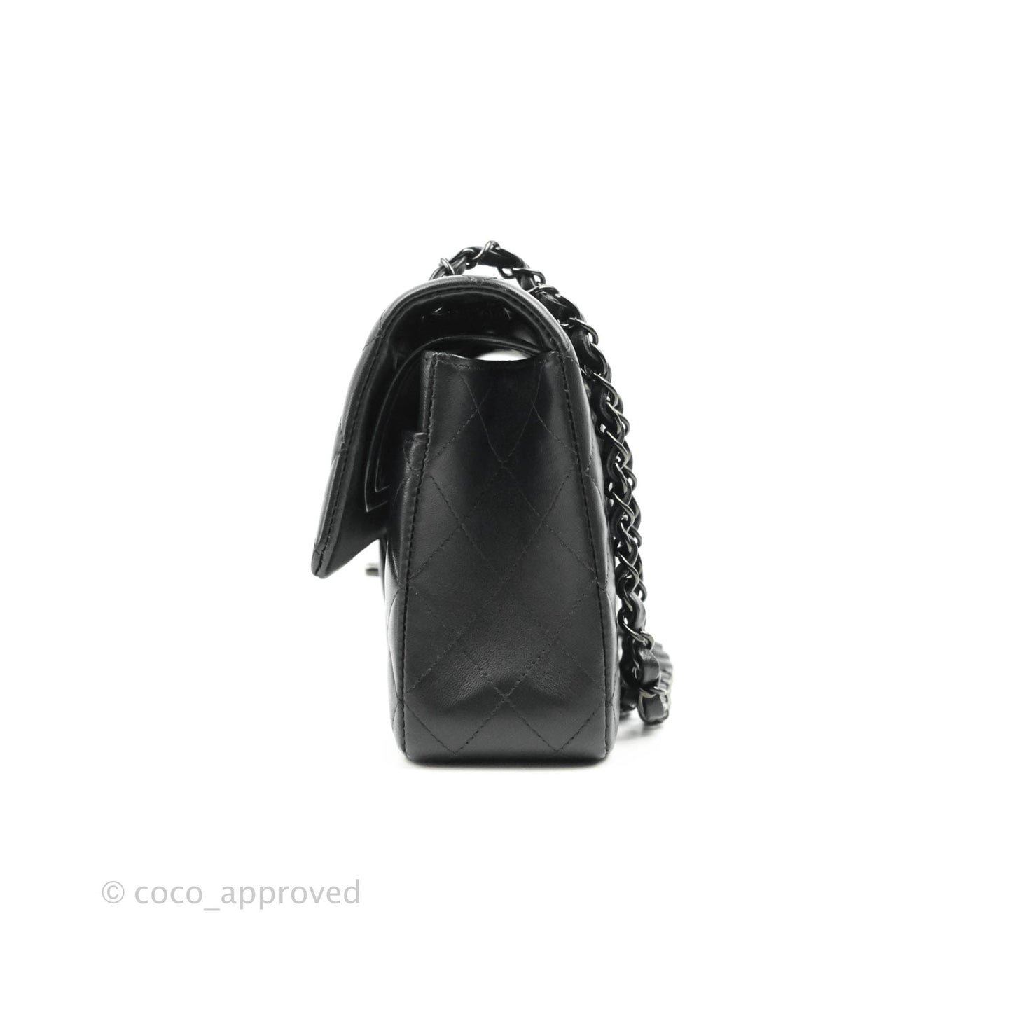 Chanel Classic Quilted M/L Medium Double Flap So Black Lambskin