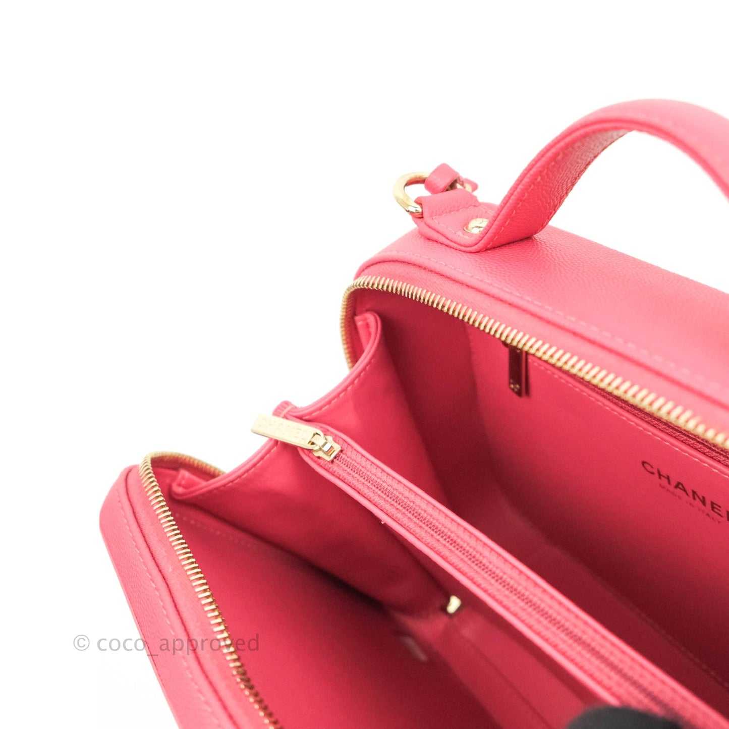 Chanel Quilted Medium CC Filigree Vanity Case Rosy Pink Caviar Gold Hardware