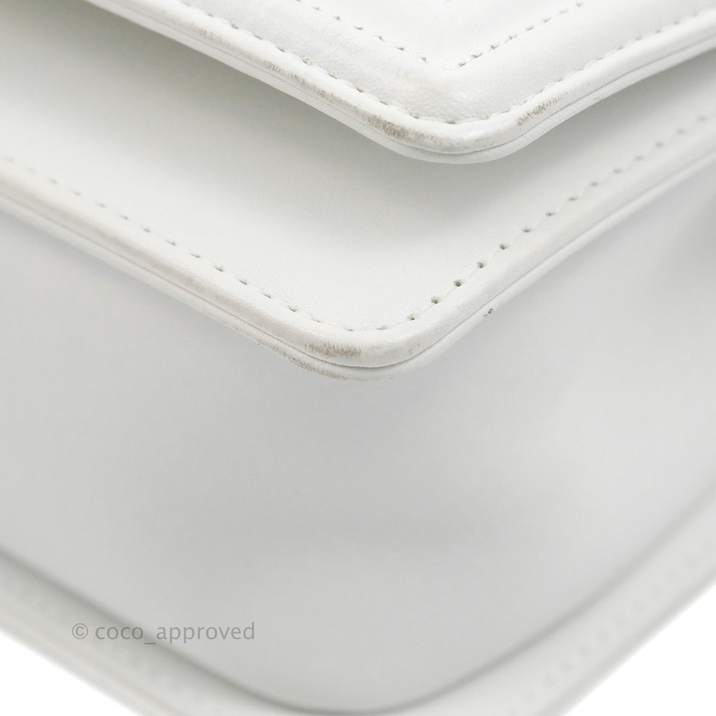 Chanel Quilted Medium Boy White Calfskin Gold Hardware
