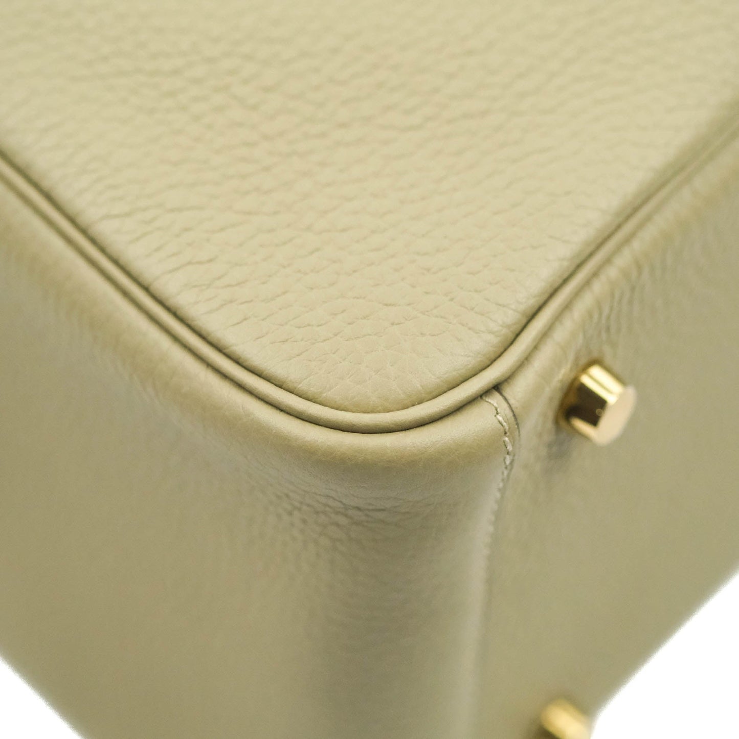 Hermès Lindy 26 Taurillon Clemence Sauge Gold Hardware
