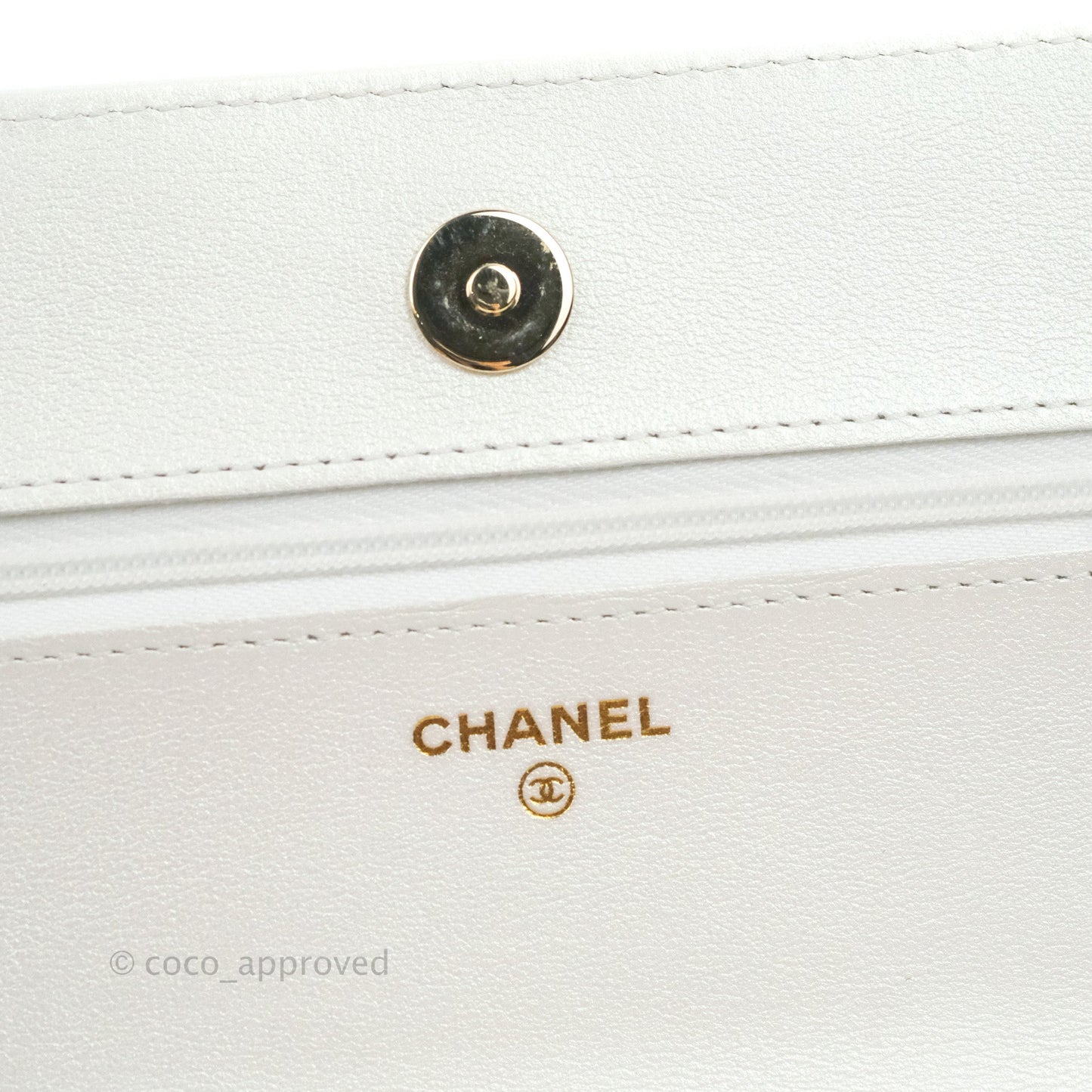 Chanel Quilted Classic Wallet on Chain WOC Iridescent White Lambskin Gold Hardware
