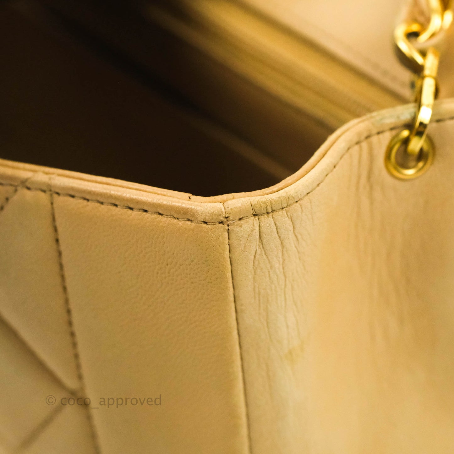 Chanel Vintage Small Quilted Classic Diana Flap Bag Beige Lambskin 24K Gold Hardware