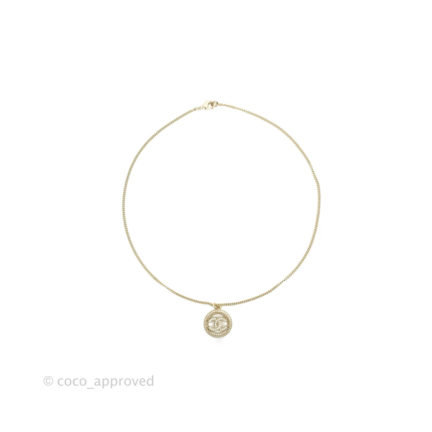 Chanel Round CC Crystal Necklace Gold Tone 20S