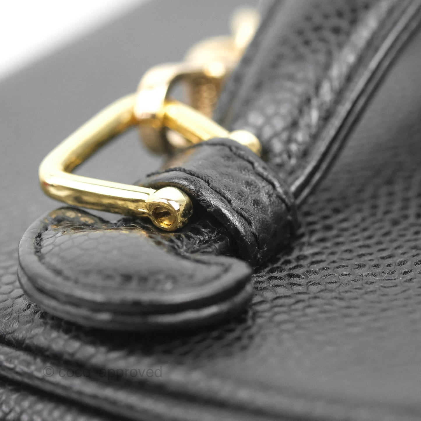 Chanel Vintage Vanity Case Black Caviar Gold Hardware