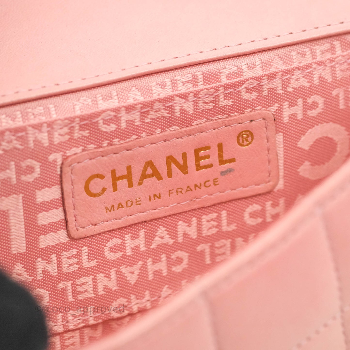 Chanel Vintage Quilted Mini Chocolate Bar Camellia Flap Pink Lambskin Gold Hardware