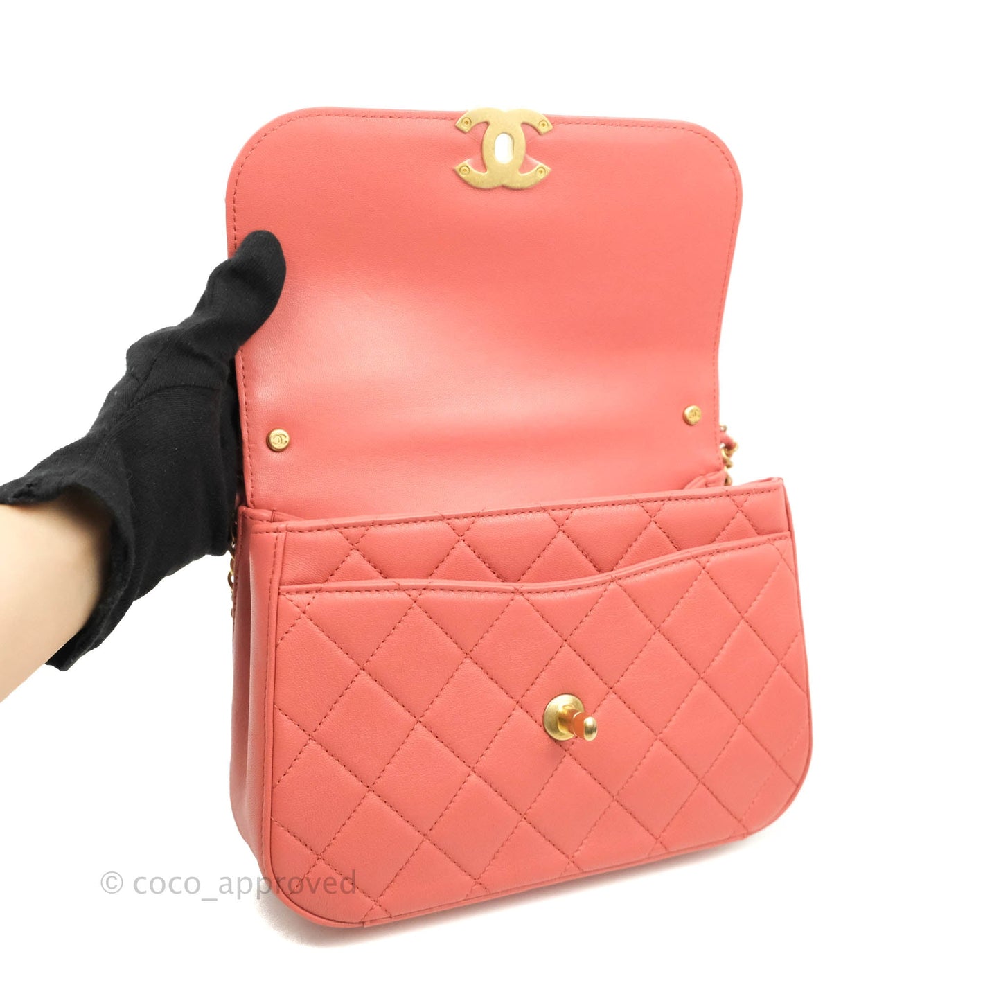 Chanel Quilted Chain Infinity Handle Bag Pink Lambskin Aged Gold Hardware