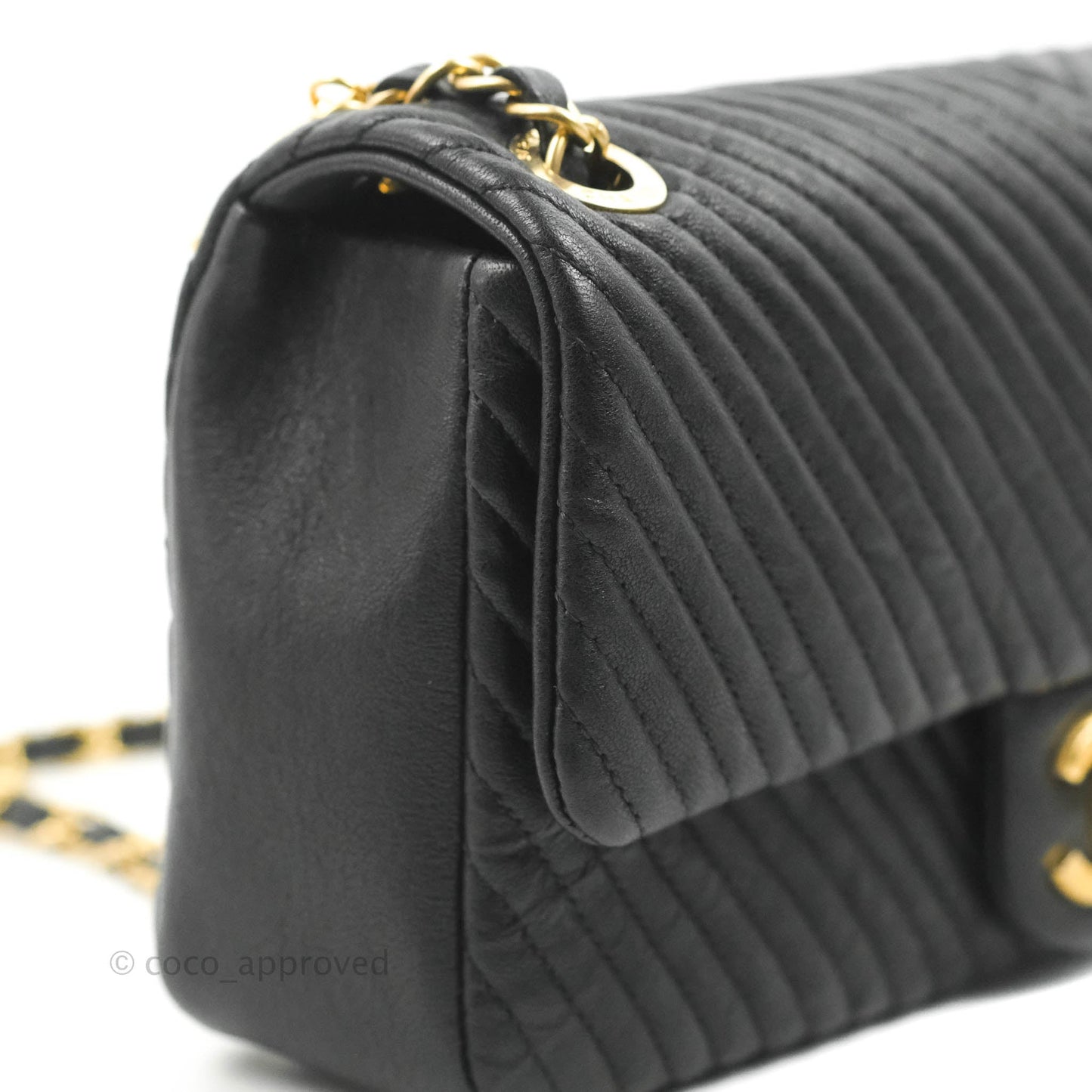Chanel Medium Chevron Surpique Flap Black Calfskin Aged Gold Hardware