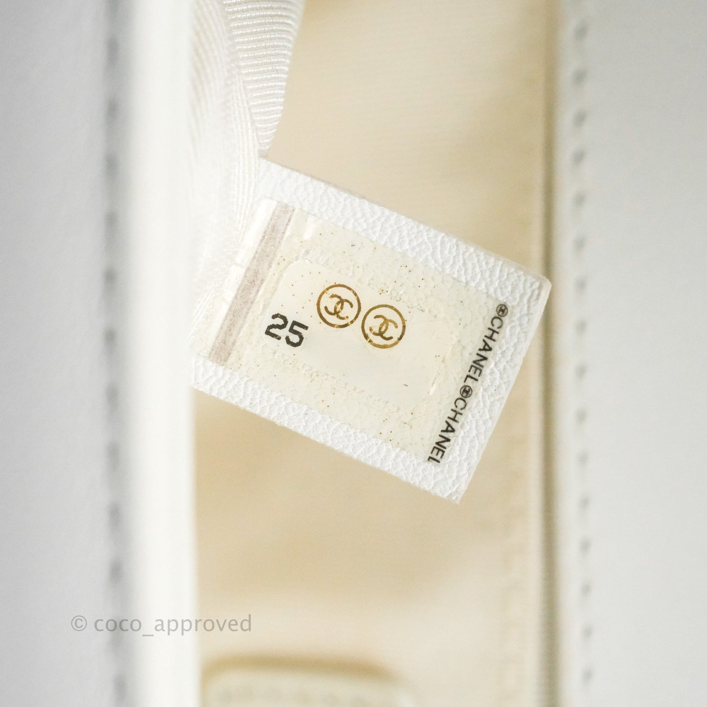 Chanel Quilted Medium Boy White Calfskin Gold Hardware