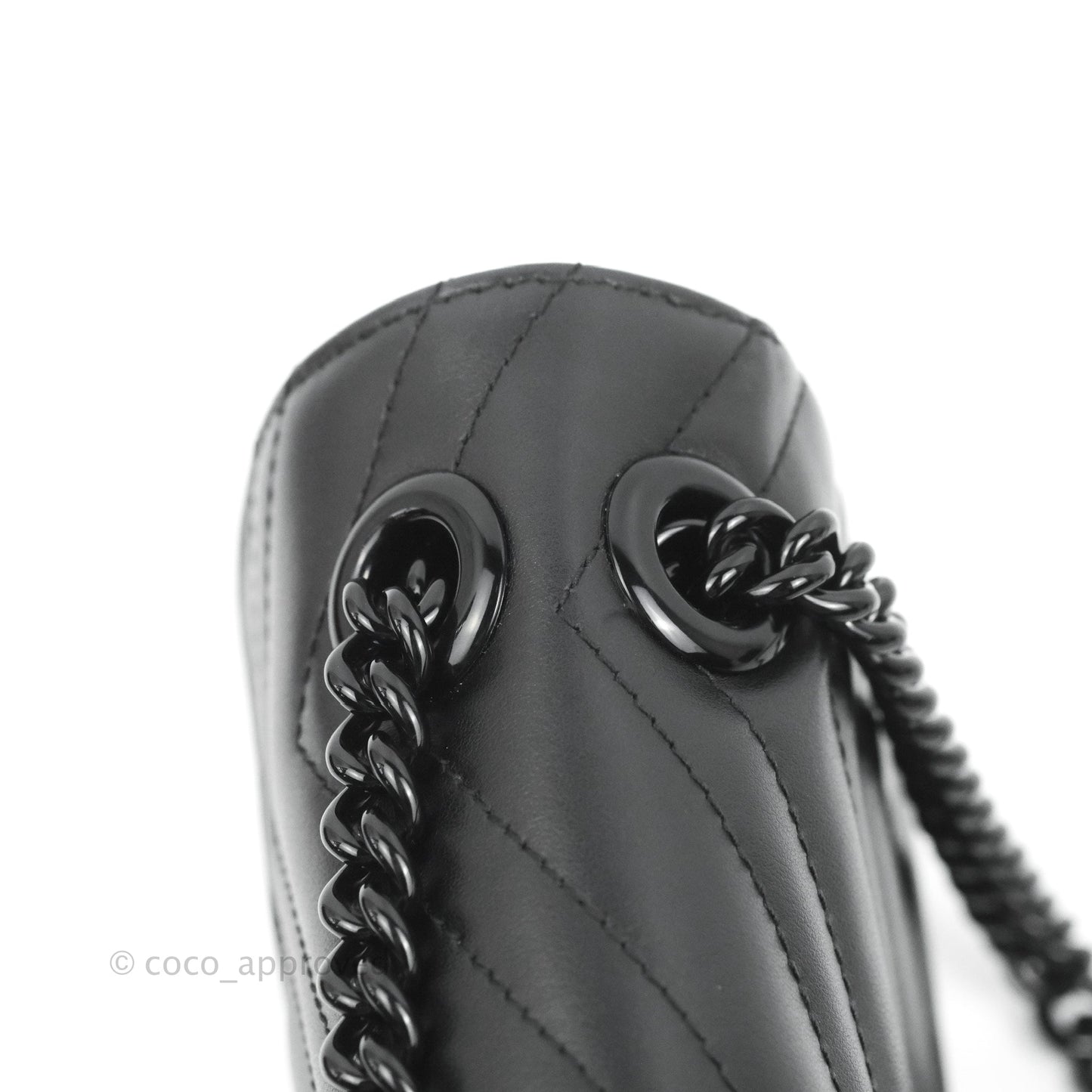 Gucci Chevron GG Marmont Matelassé Mini Bag So Black Black Hardware