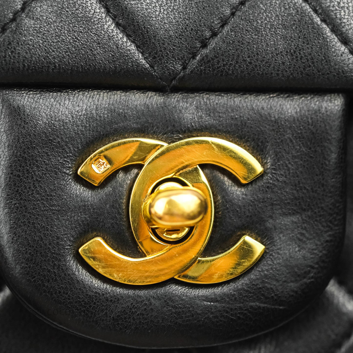 Chanel Vintage Classic M/L Medium Double Flap Bag Black Lambskin 24K Gold Hardware
