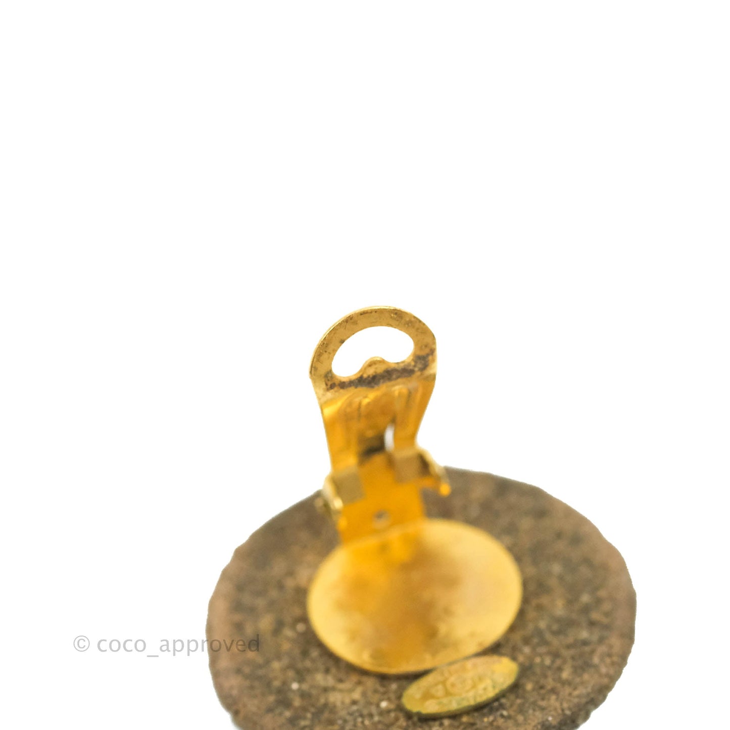 Chanel Vintage CC Round Earrings Clip On Gold Tone