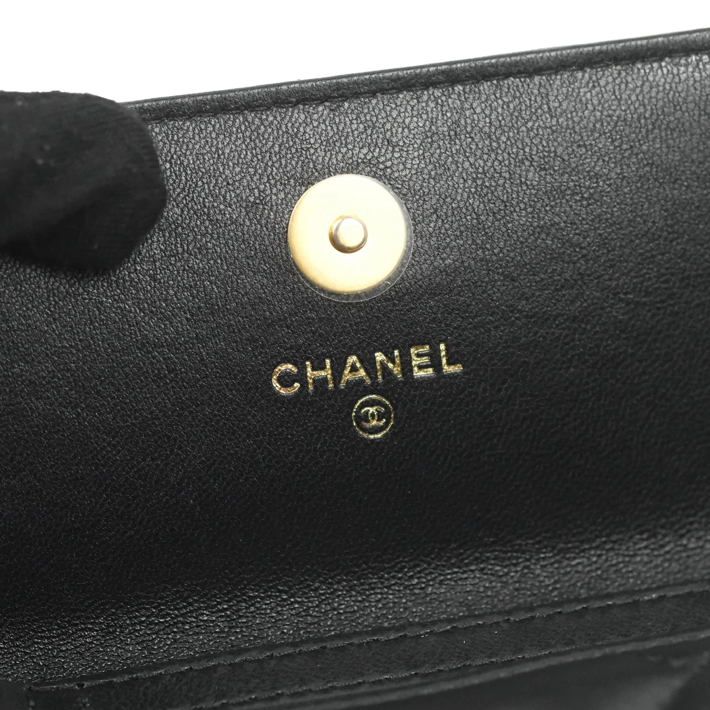 Chanel 19 Card Holder With Chain Black Mixed Hardware