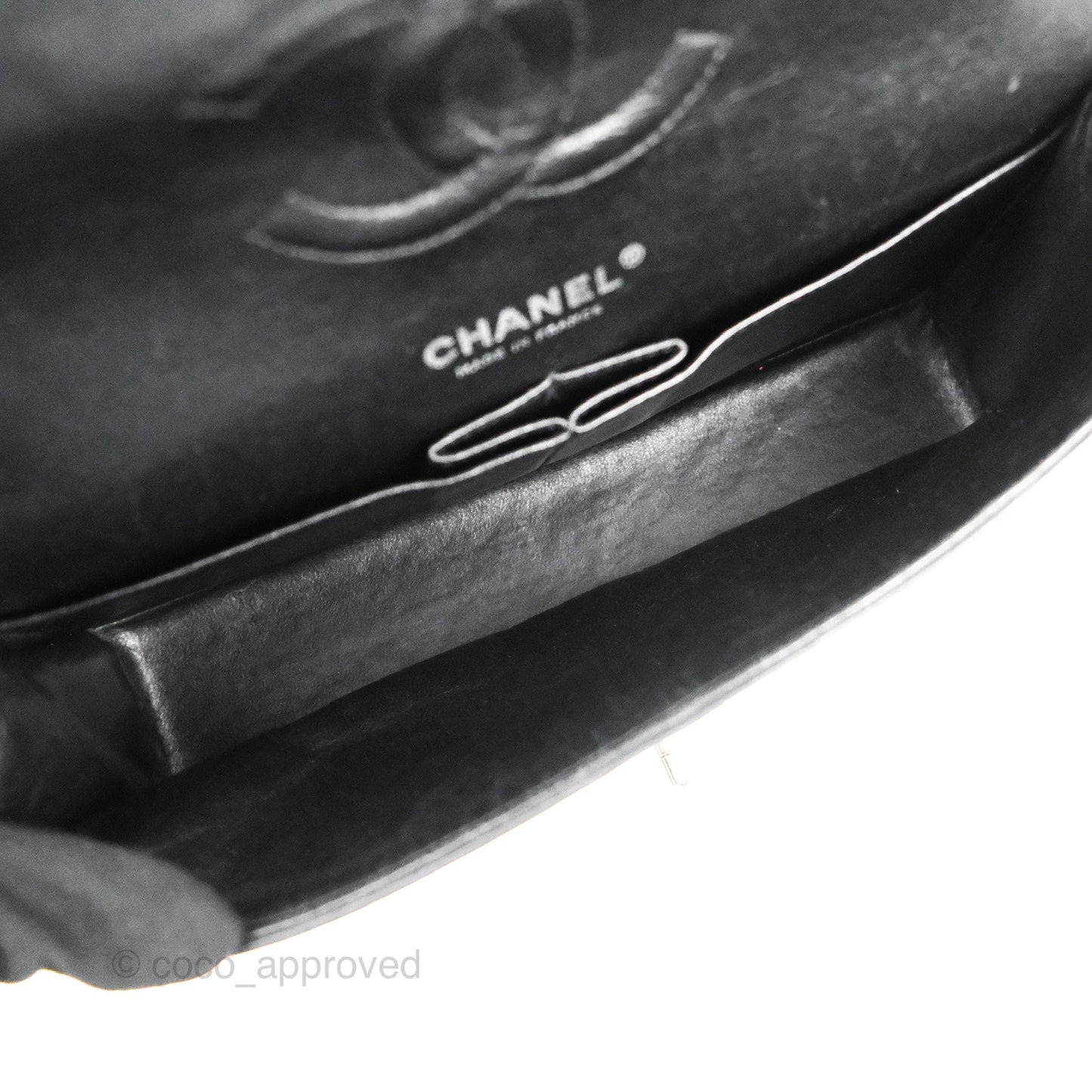 Chanel Classic M/L Medium Flap Quilted Black Patent Silver Hardware