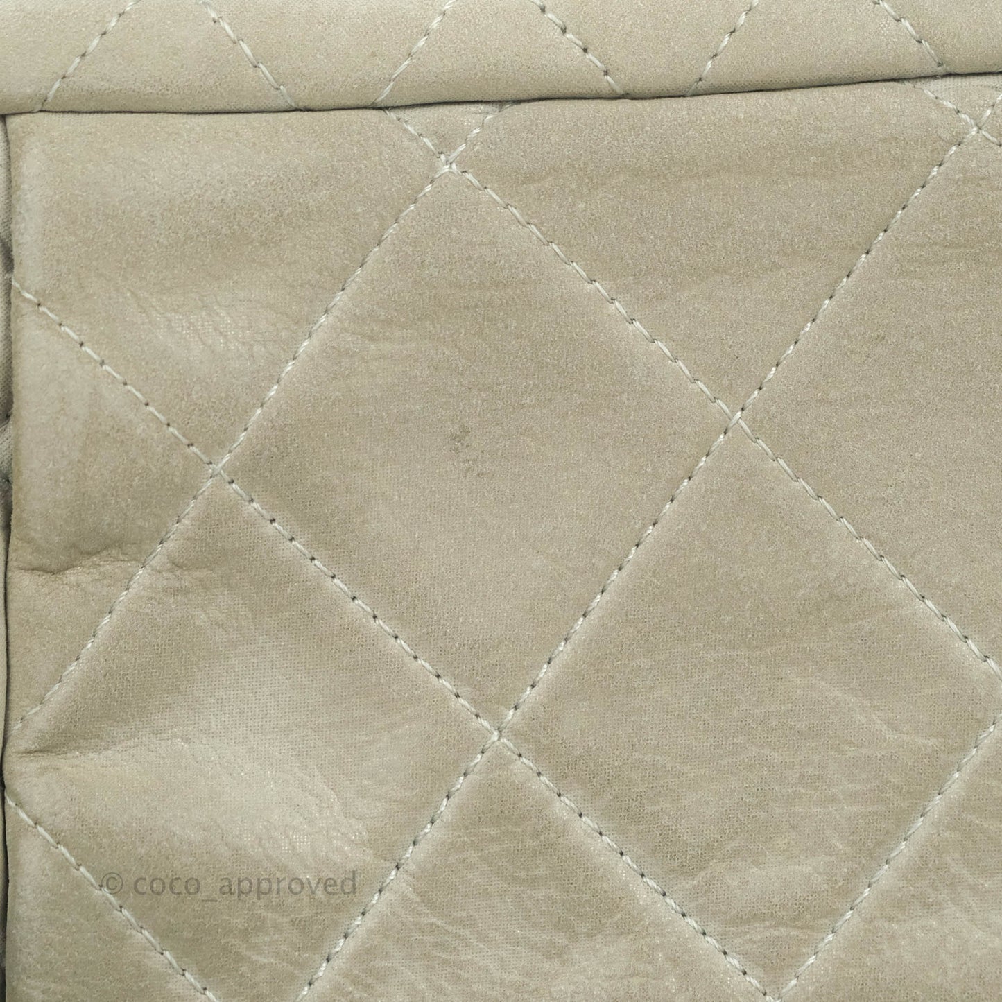 Chanel Iridescent Calfskin Quilted Chic Quilt Flap Grey Gold Hardware