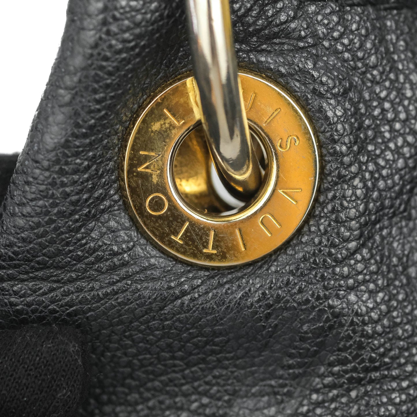 Louis Vuitton Artsy Monogram Empreinte MM Black