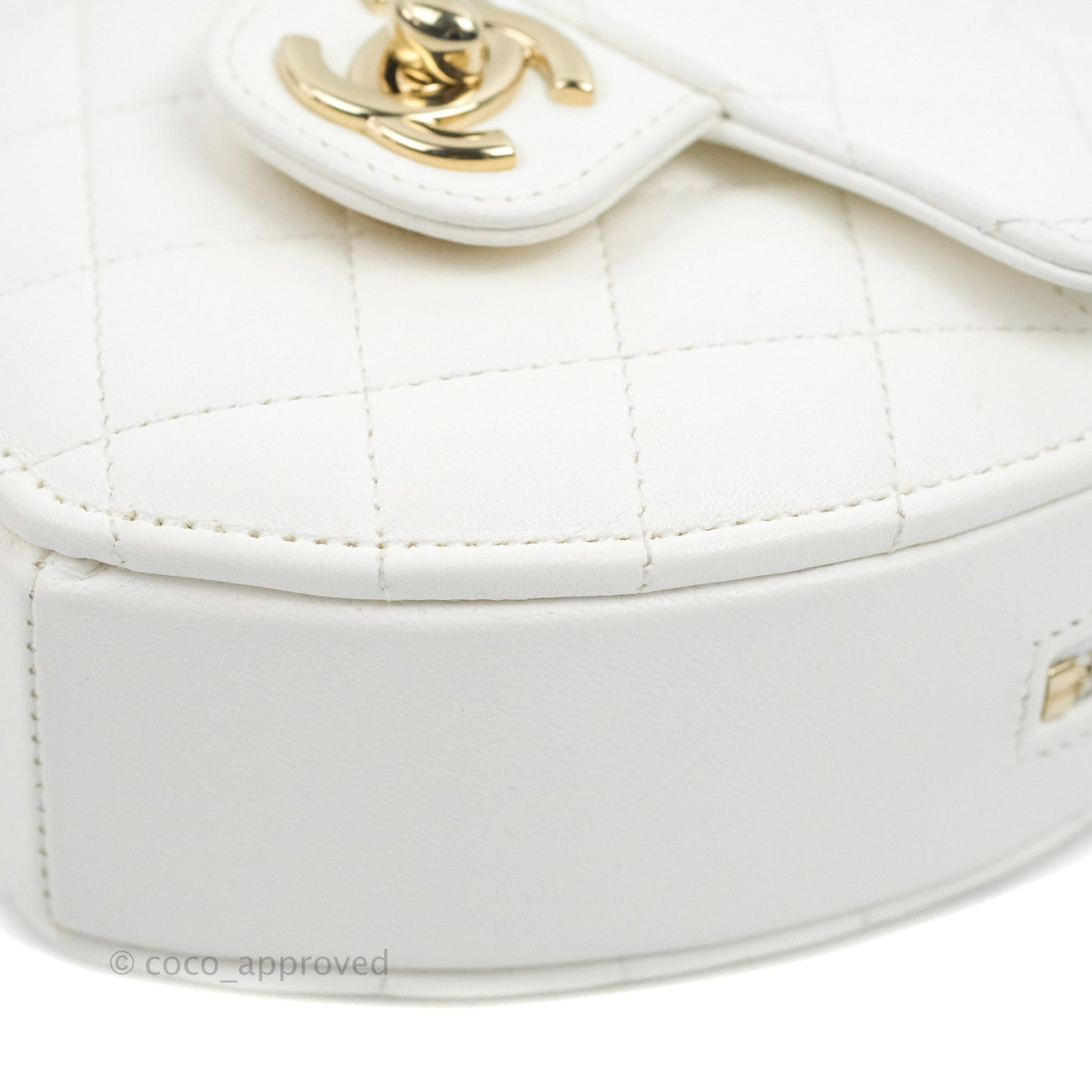 Chanel Small Heart Bag White Lambskin Gold Hardware 22S