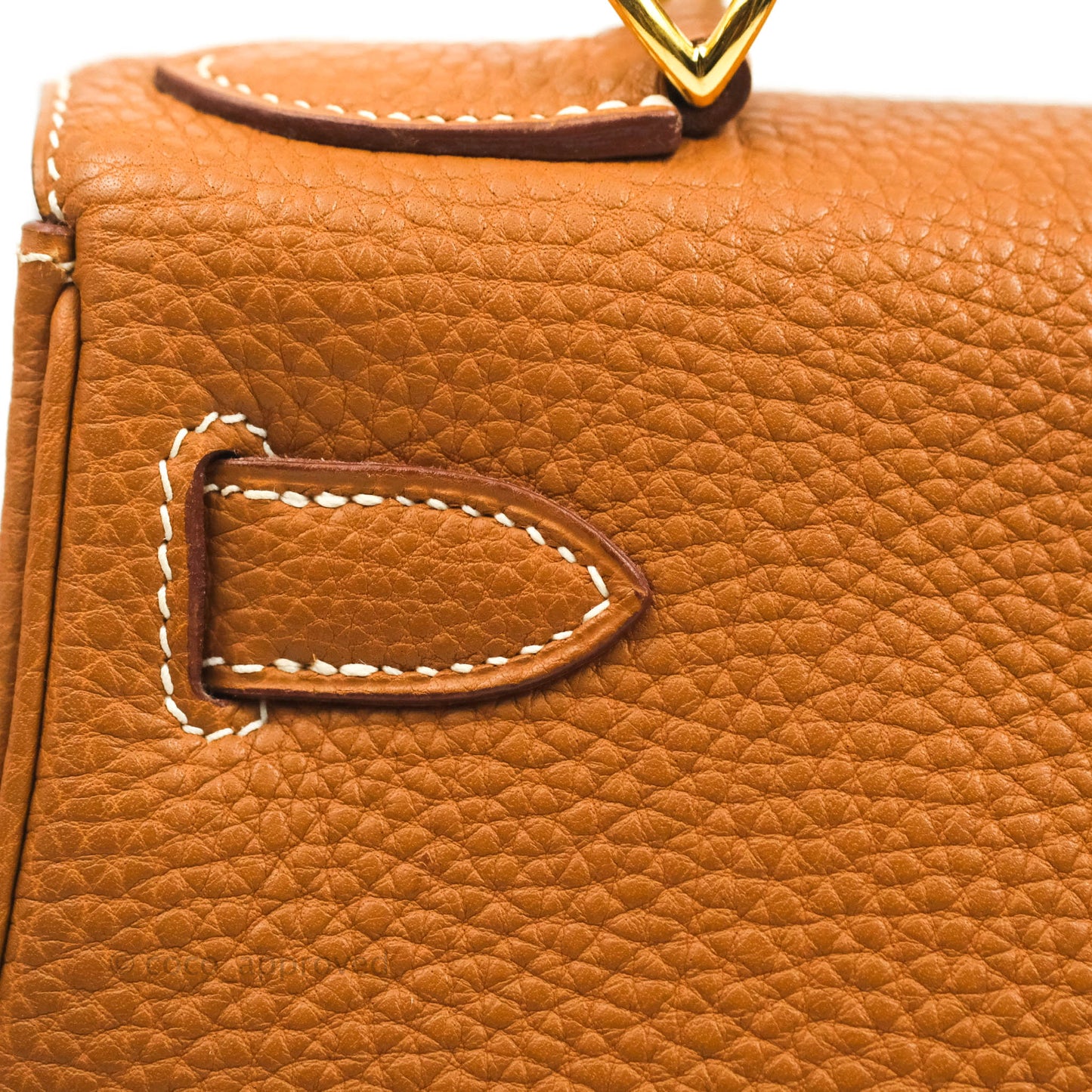 Hermès Kelly 28 Gold Clemence Gold Hardware