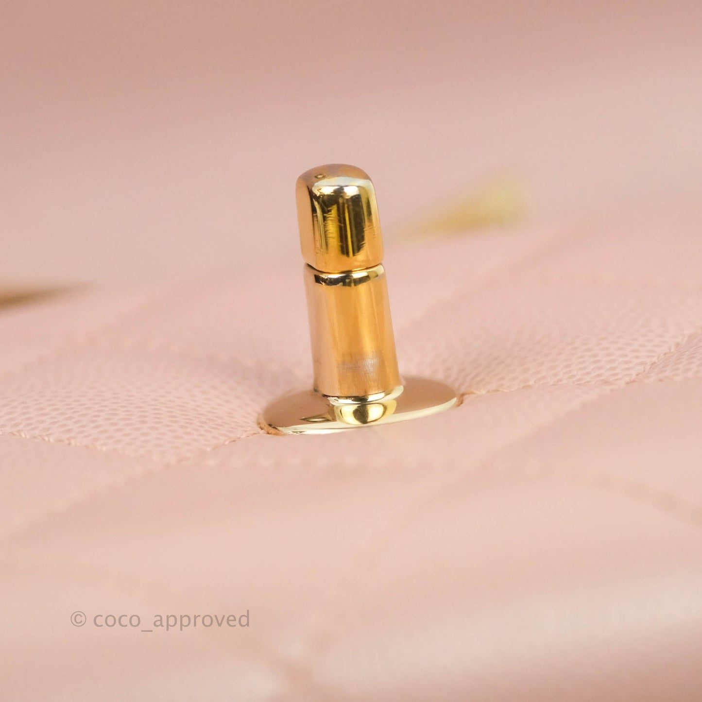 Chanel Quilted Medium Business Affinity Flap Pink Caviar Gold Hardware