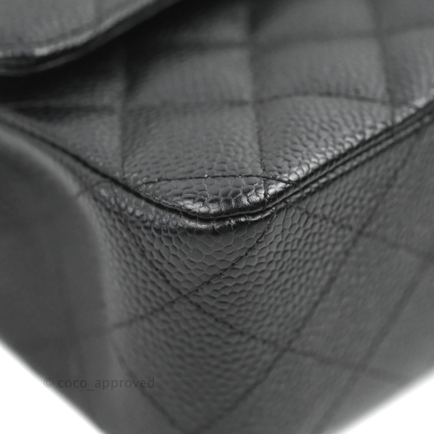 Chanel Classic M/L Medium Flap Quilted Black Caviar Gold Hardware