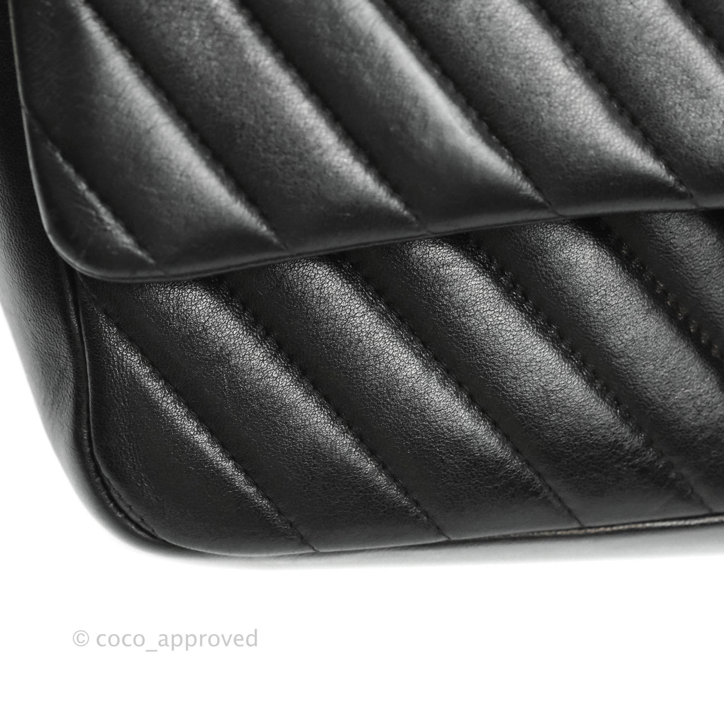 Chanel Large Chevron Single Flap Bag Black Calfskin Gold Hardware