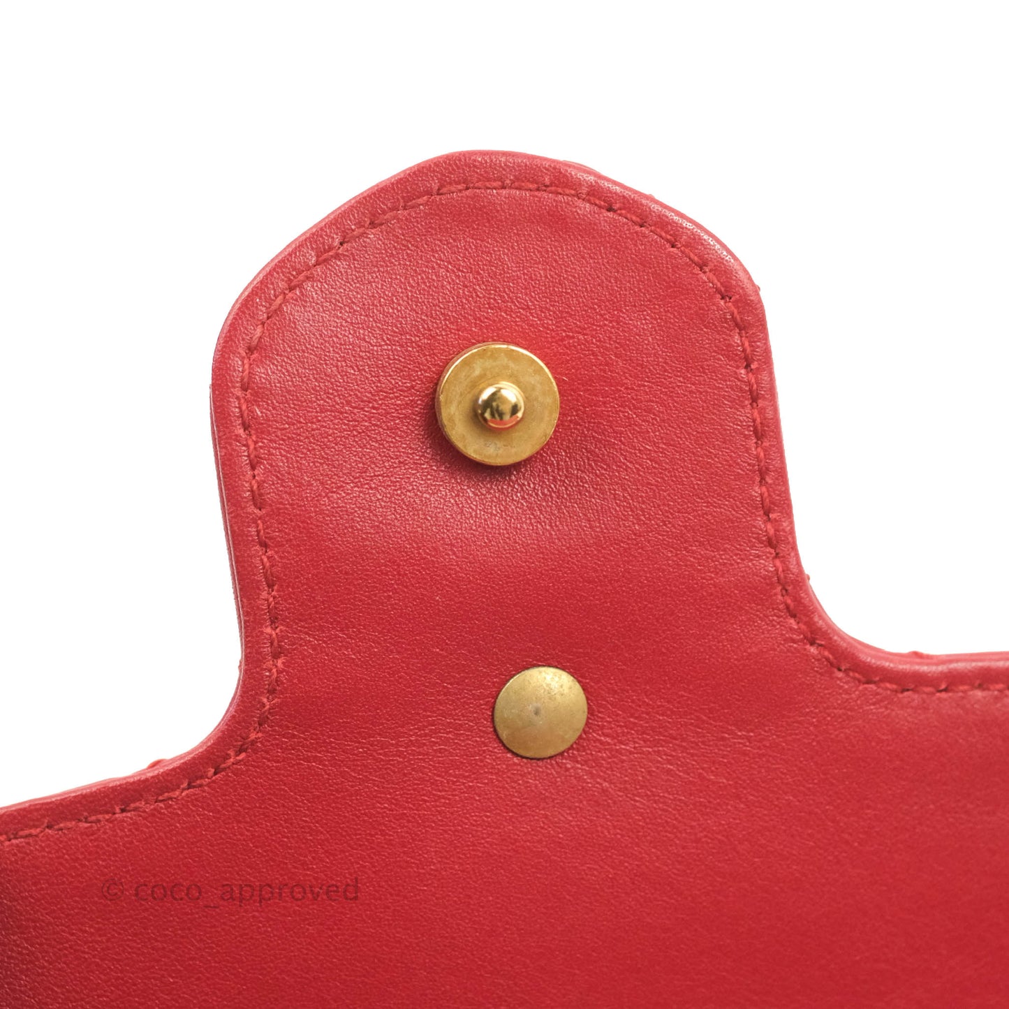 Gucci GG Marmont Matelassé Leather Super Mini Bag Red