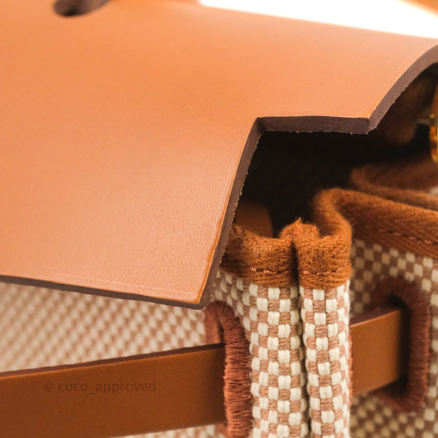 Hermès Herbag Zip 31 Retourne Criss Viking Ecru-Beige/Fauve Canvas Gold Hardware