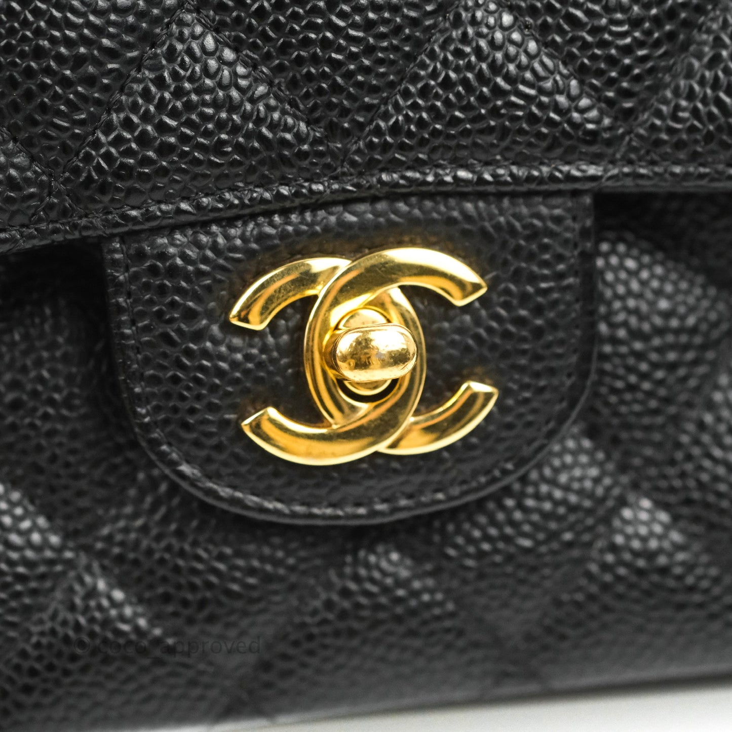 Chanel Classic M/L Medium Flap Quilted Black Caviar Gold Hardware