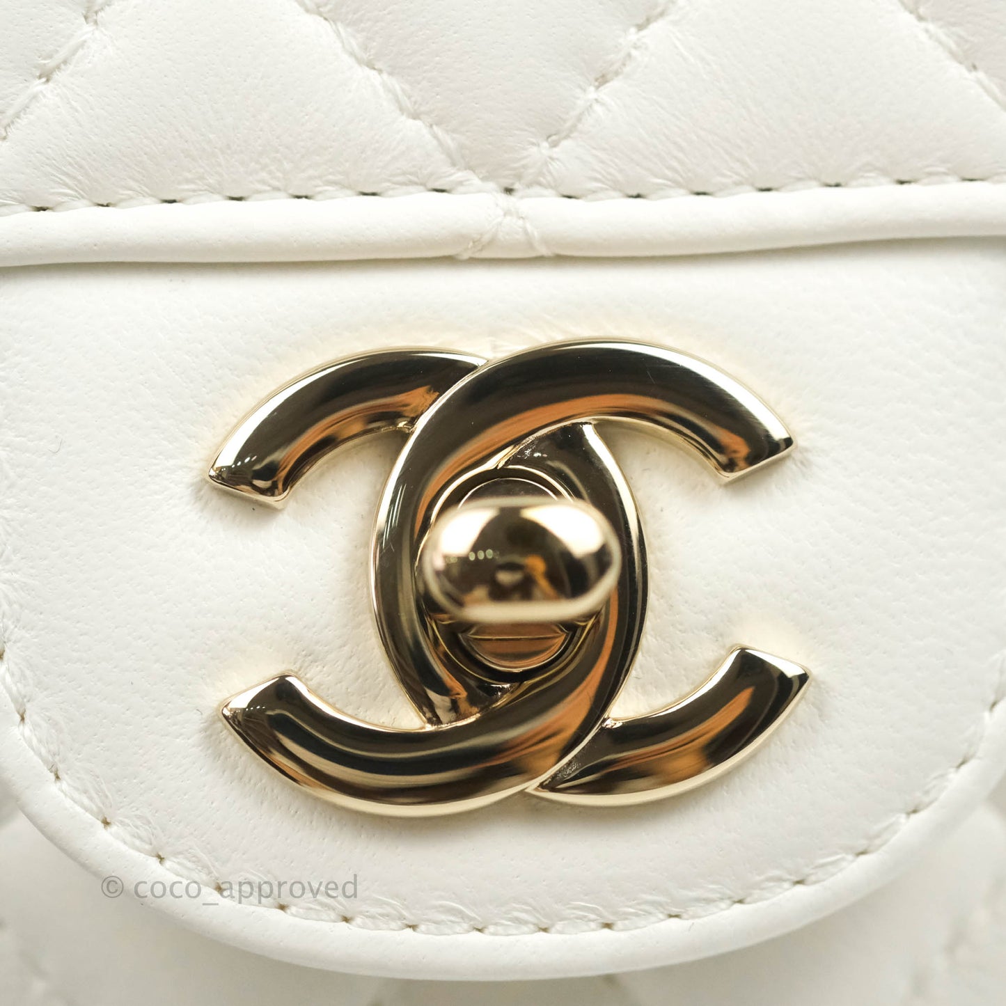 Chanel Large Heart Bag White Lambskin Gold Hardware 22S