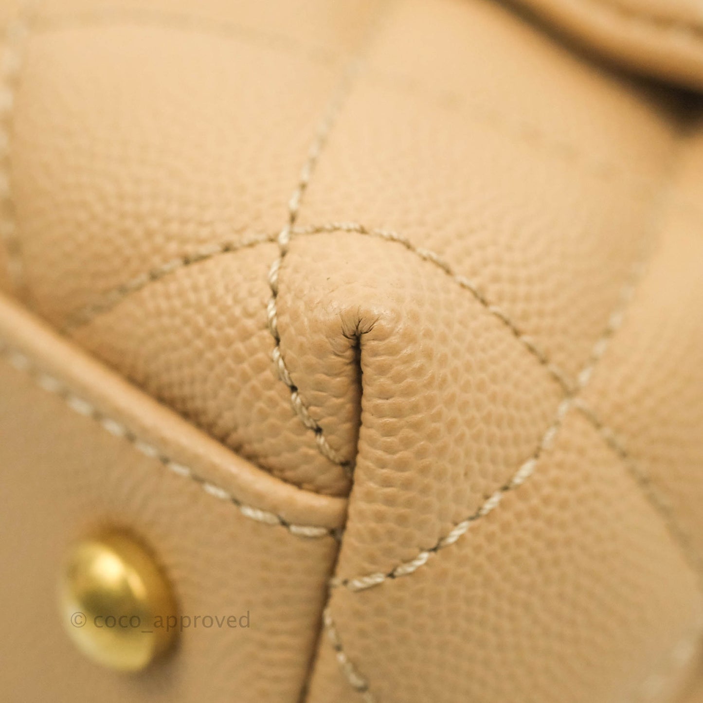 Chanel Small Coco Handle Quilted Beige Caviar Gold Hardware Lizard Embossed Handle