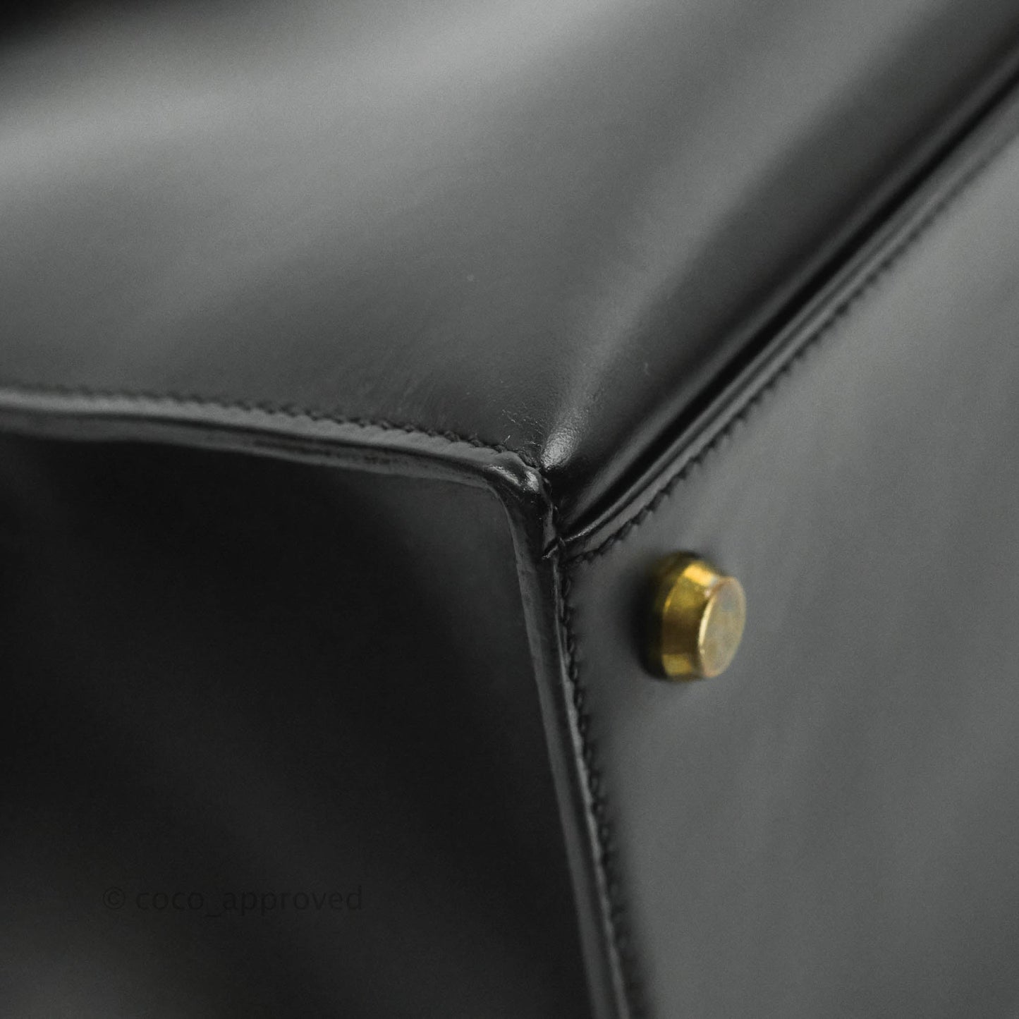 Hermès Kelly 28 Vintage Sellier Black Box Leather Gold Hardware