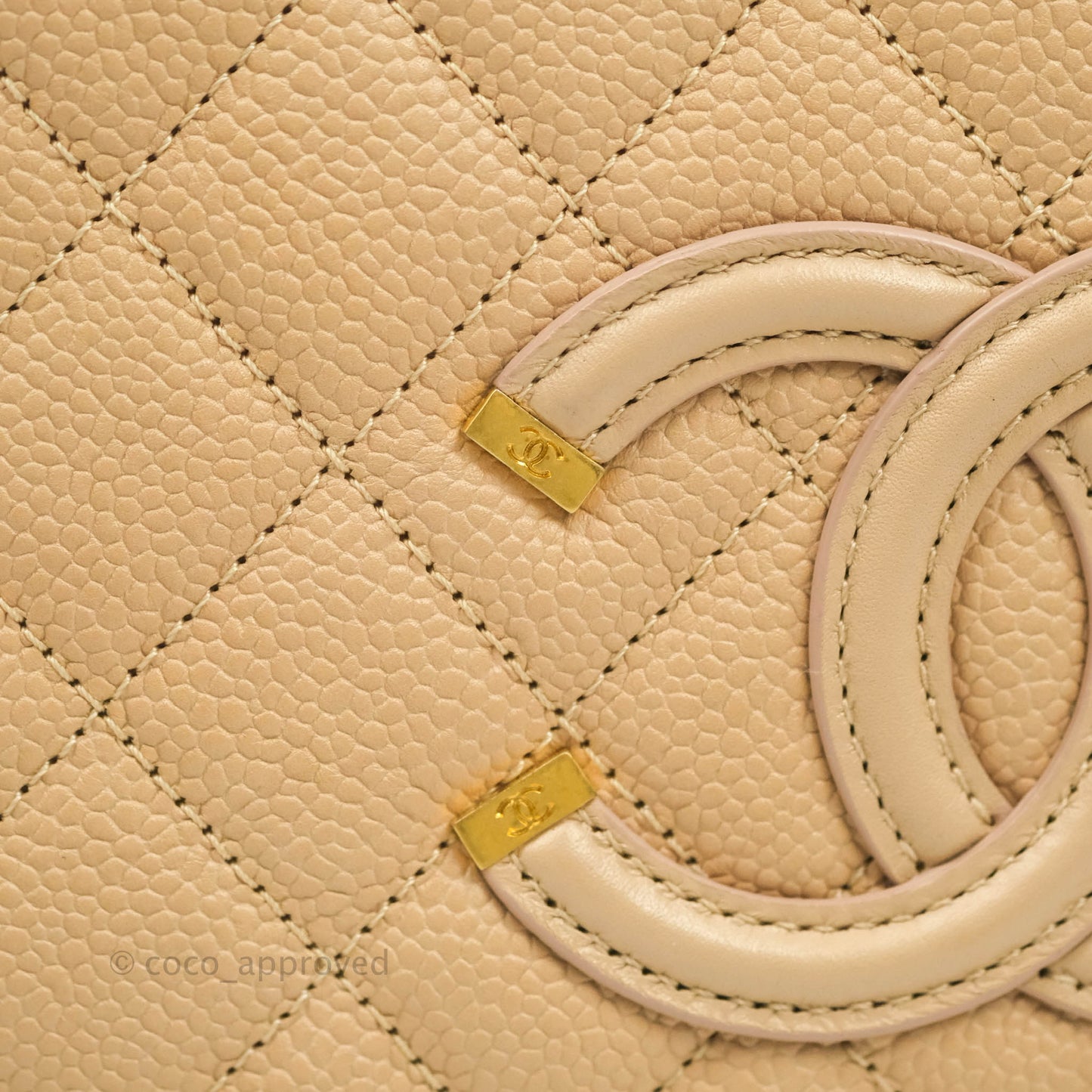 Chanel Quilted Medium CC Filigree Vanity Case Beige Caviar Gold Hardware
