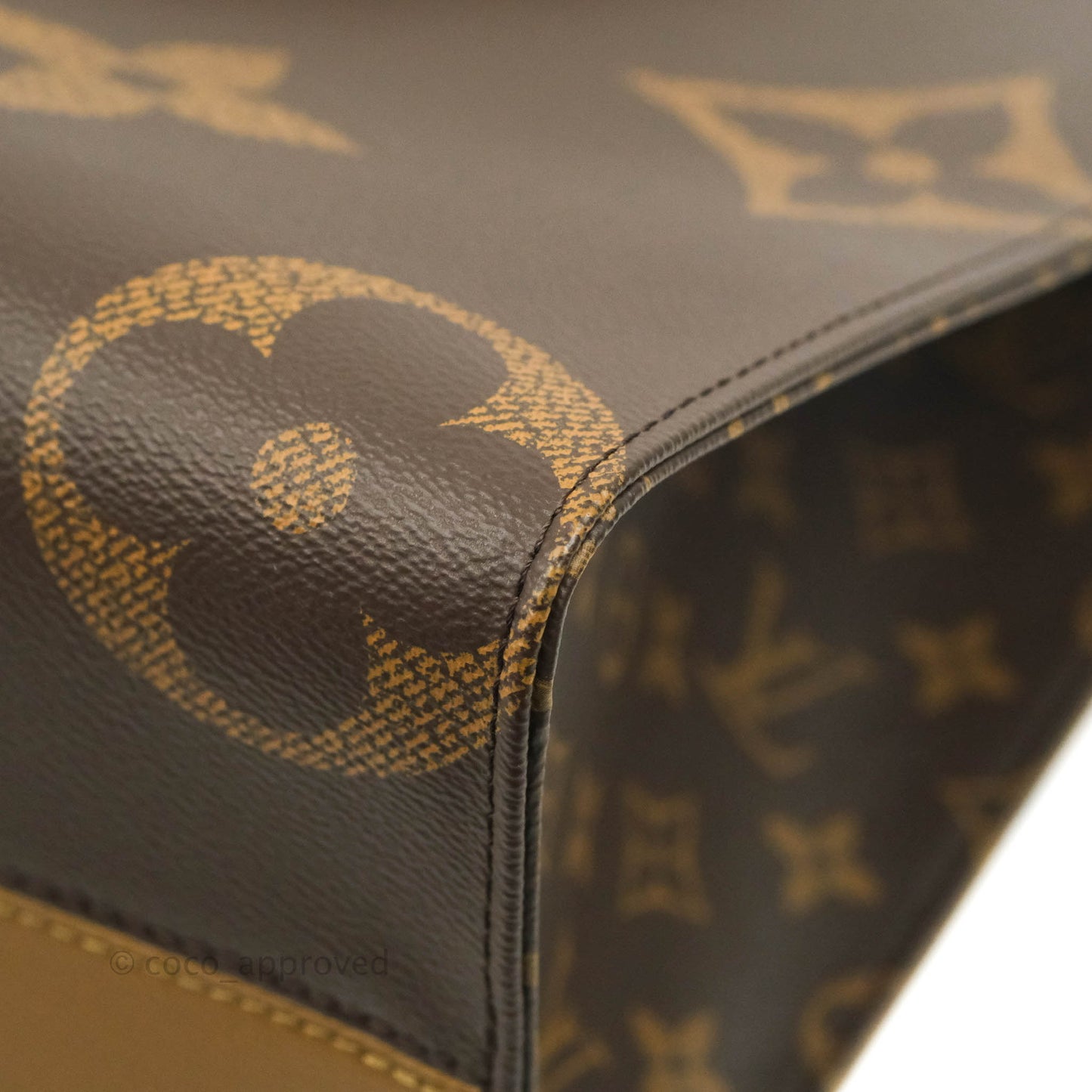 Louis Vuitton Reverse Monogram OnTheGo MM