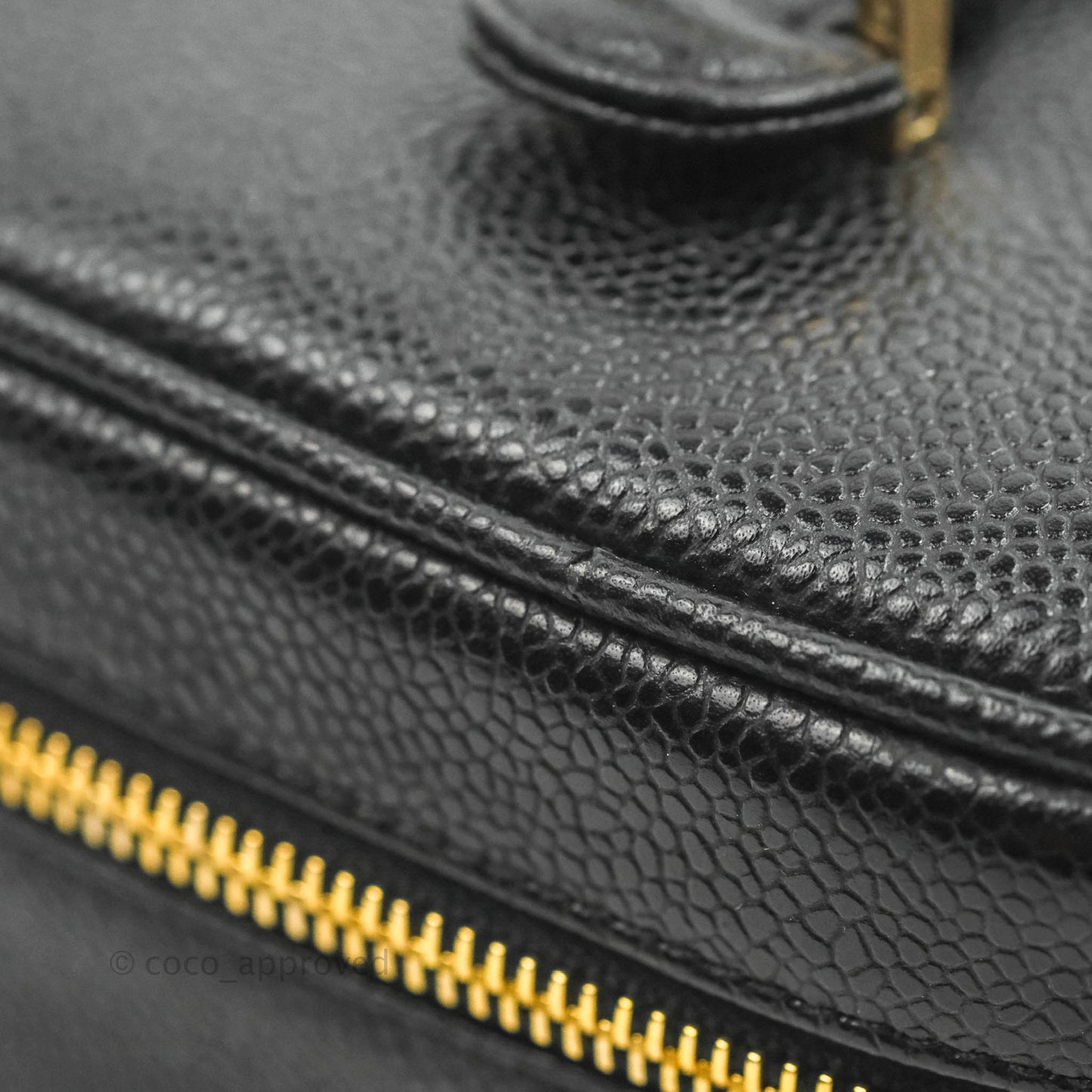 Chanel Vintage Vanity Case Black Caviar Gold Hardware