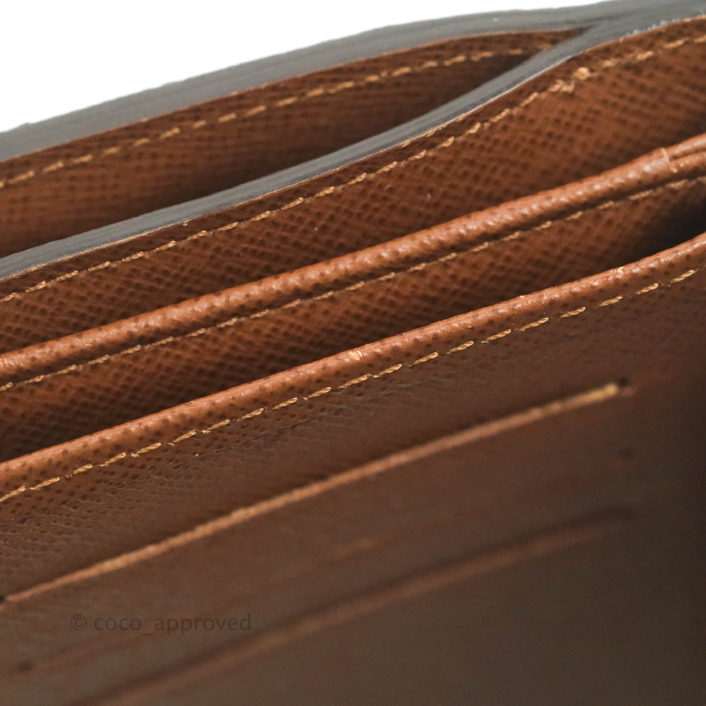 Louis Vuitton Joey Wallet Monogram