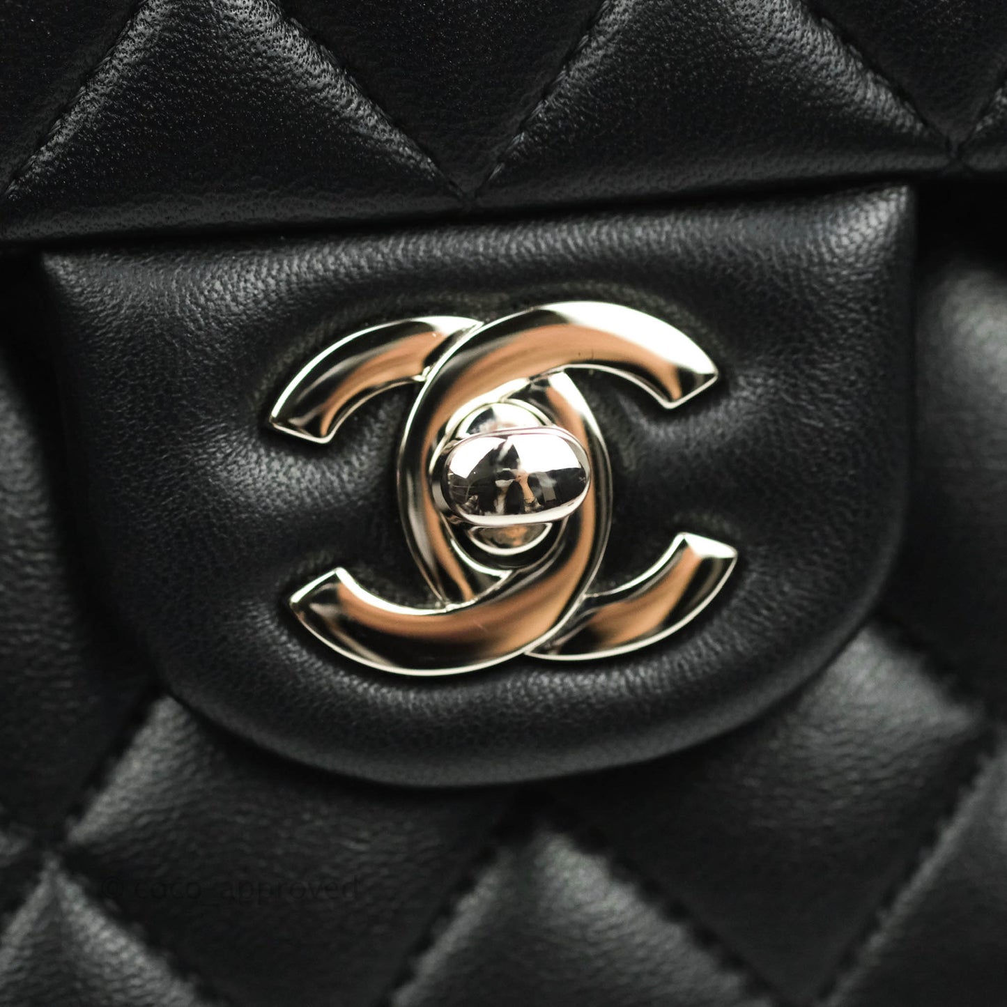 Chanel Classic M/L Medium Flap Quilted Black Lambskin Silver Hardware