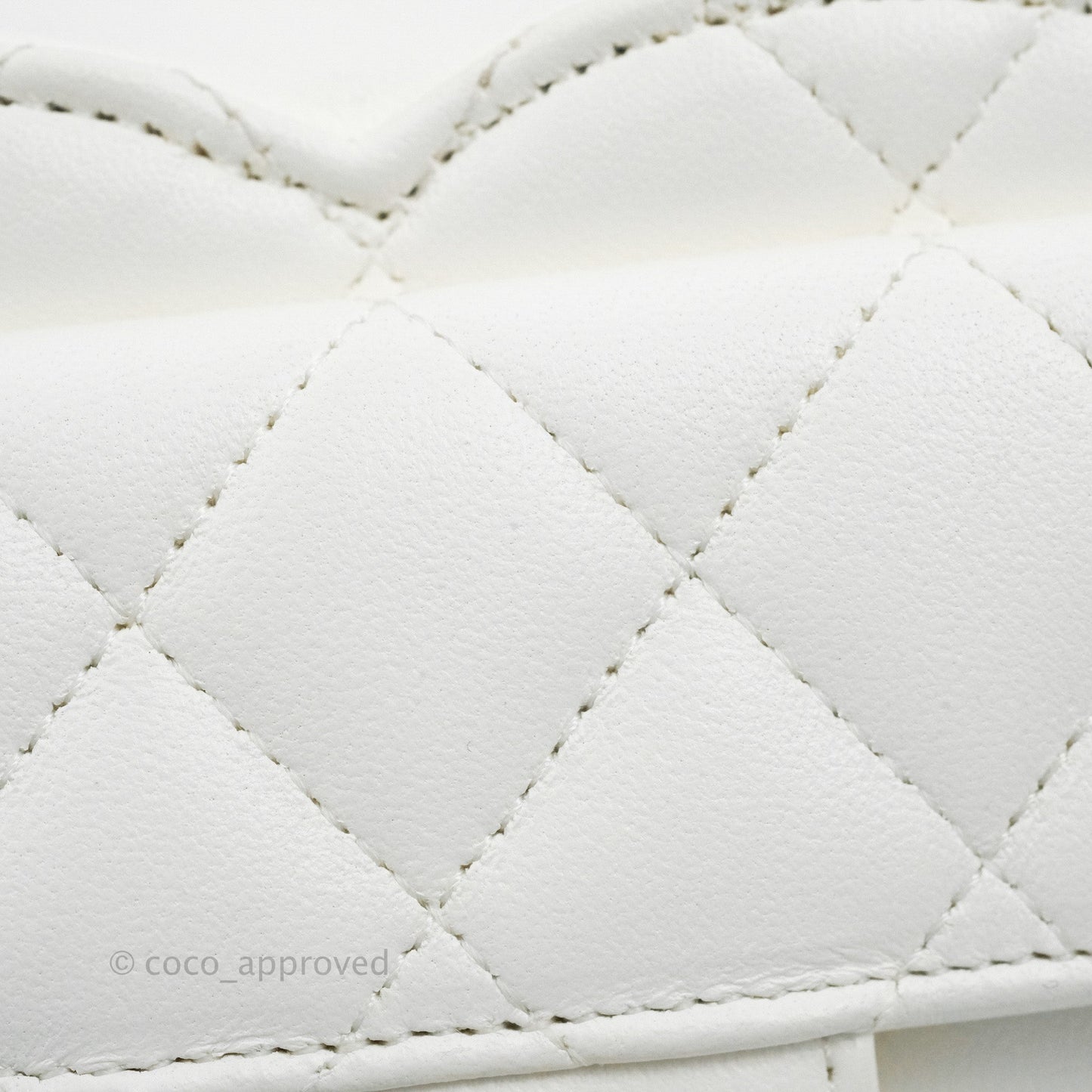 Chanel Small Heart Bag White Lambskin Gold Hardware 22S