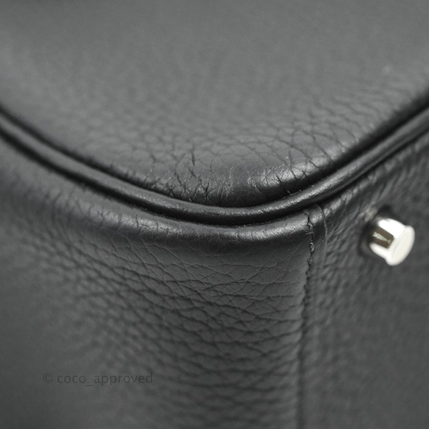 Hermès Mini Lindy 20 Taurillon Clemence Black Palladium Hardware With Twilly
