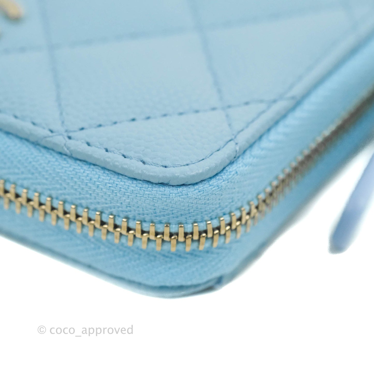 Chanel Classic Zipped Coin Purse Light Blue Caviar Gold Hardware