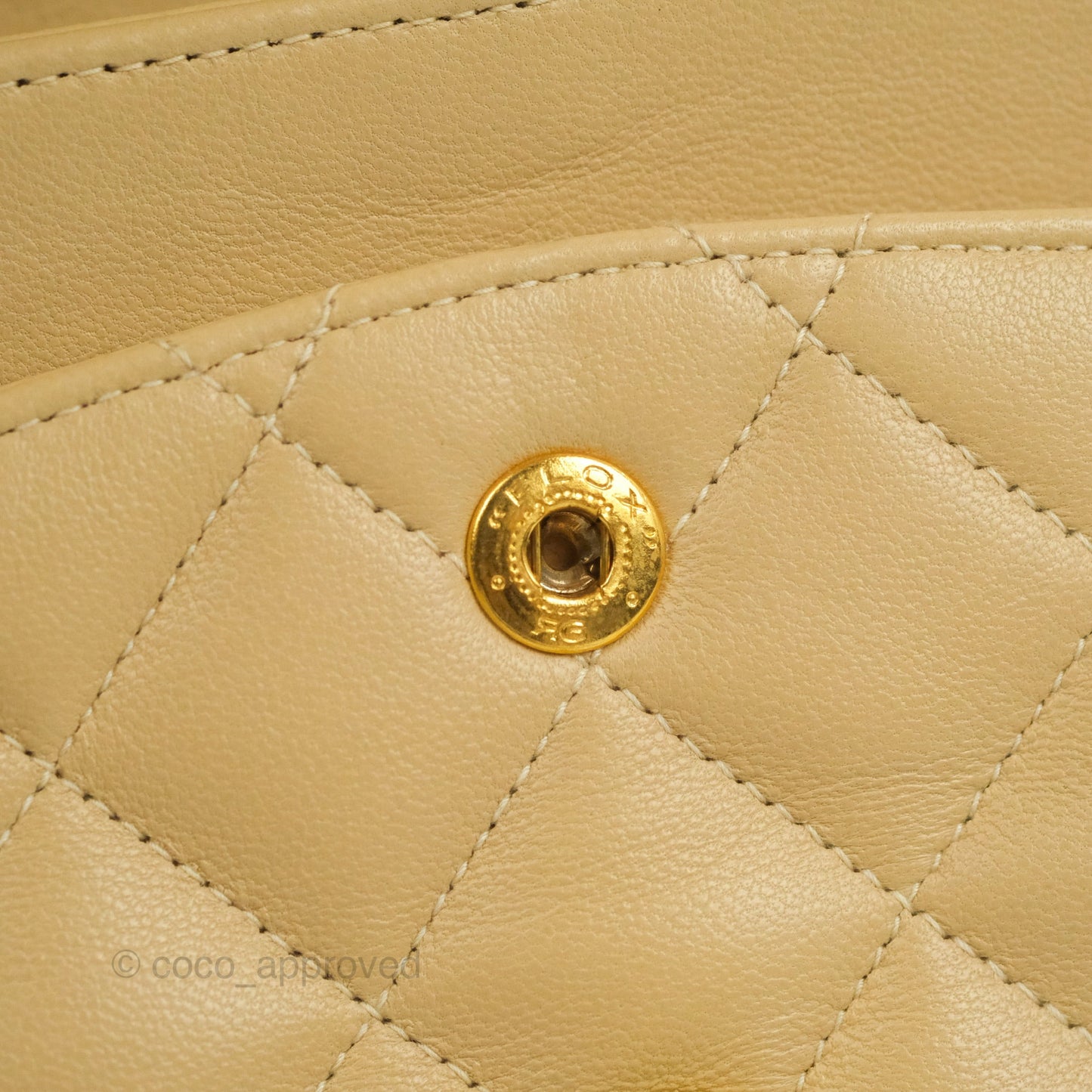 Chanel Classic Vintage Small Flap Beige Lambskin 24K Gold Hardware
