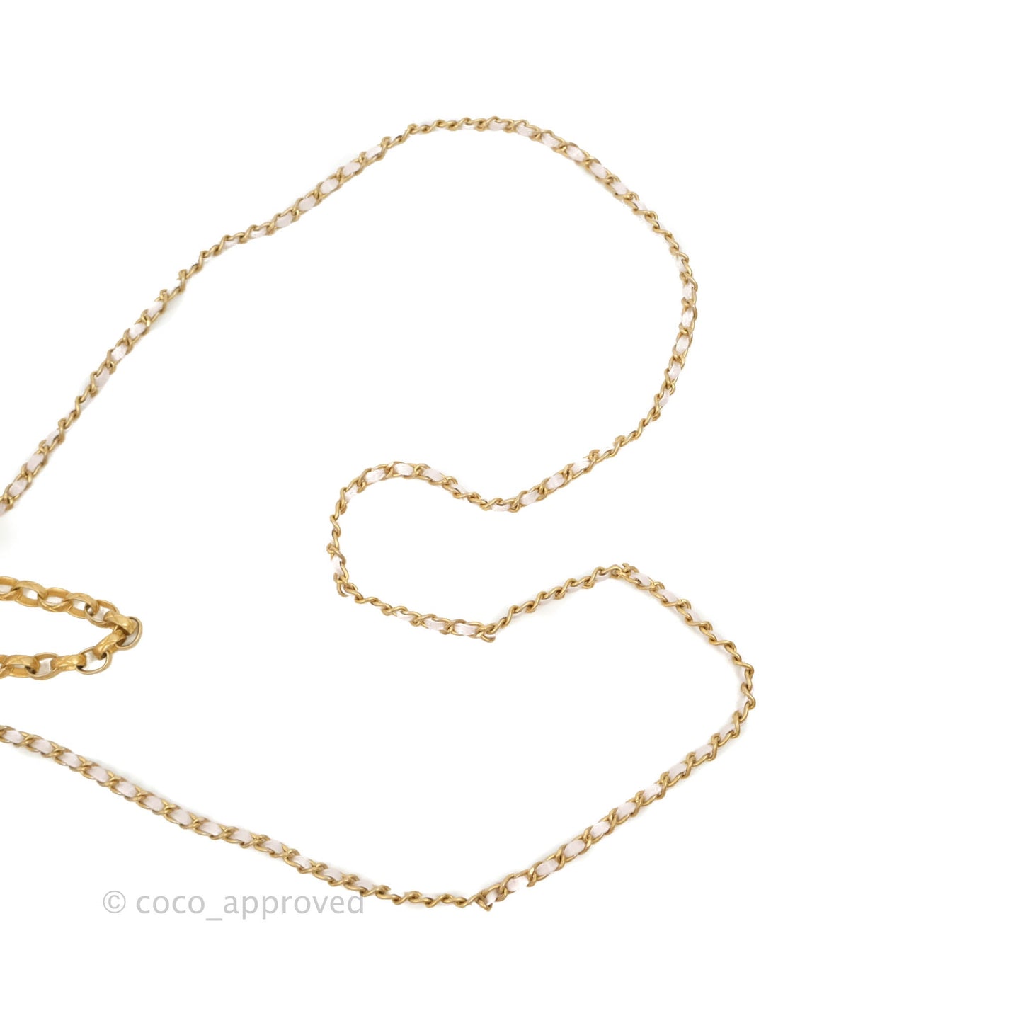 Chanel Kiss Lock Mini Vanity Pink Lambskin Gold Hardware