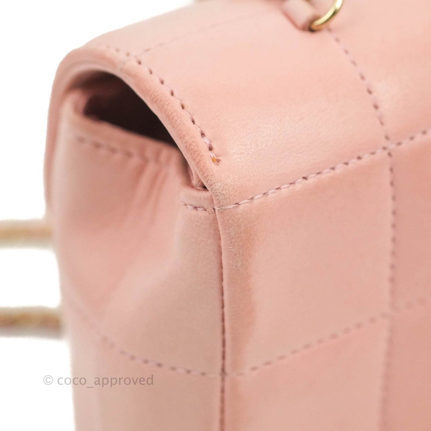 Chanel Vintage Quilted Mini Chocolate Bar Camellia Flap Pink Lambskin Gold Hardware