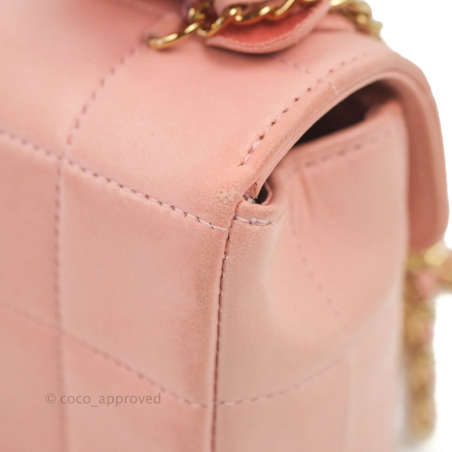 Chanel Vintage Quilted Mini Chocolate Bar Camellia Flap Pink Lambskin Gold Hardware