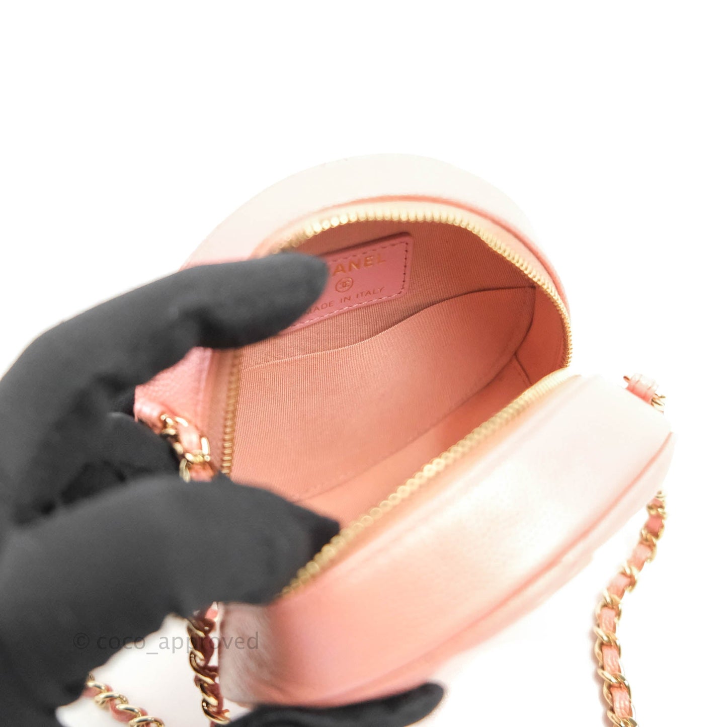 Chanel Classic Quilted Round Clutch With Chain Iridescent Pink Caviar Gold Hardware 19S