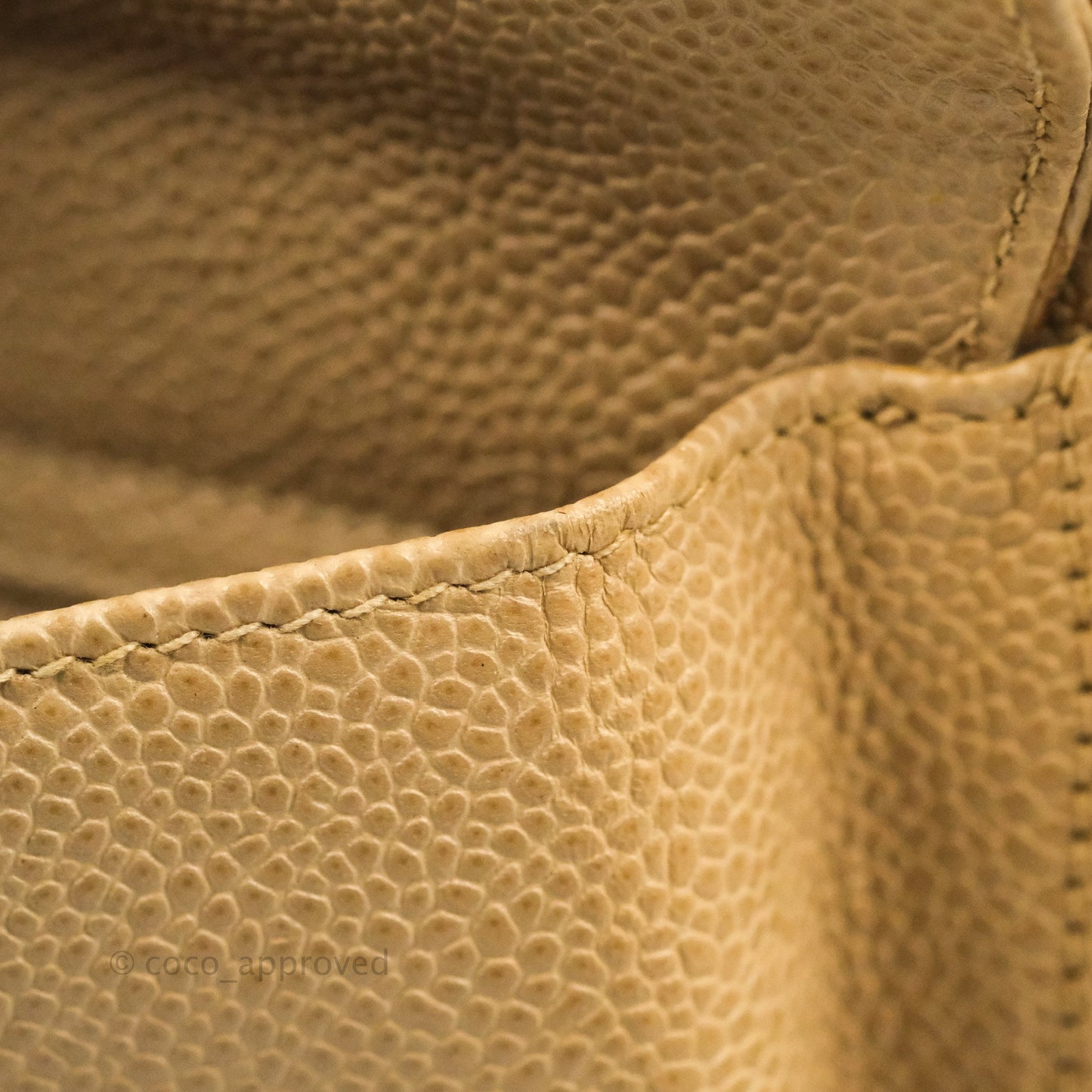 Chanel Vintage Tote Beige Caviar 24K Gold Hardware