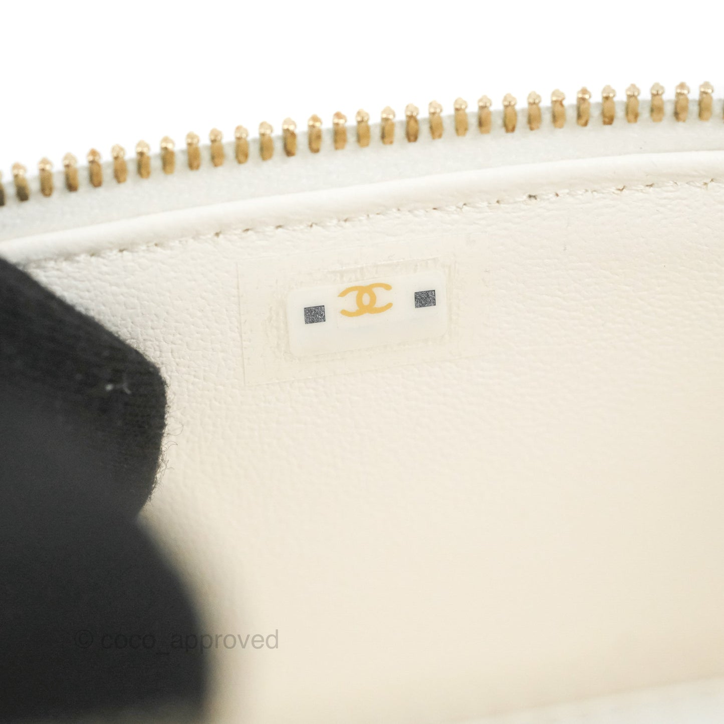 Chanel Quilted Heart Crush Mini Vanity With Chain White Caviar Aged Gold Hardware