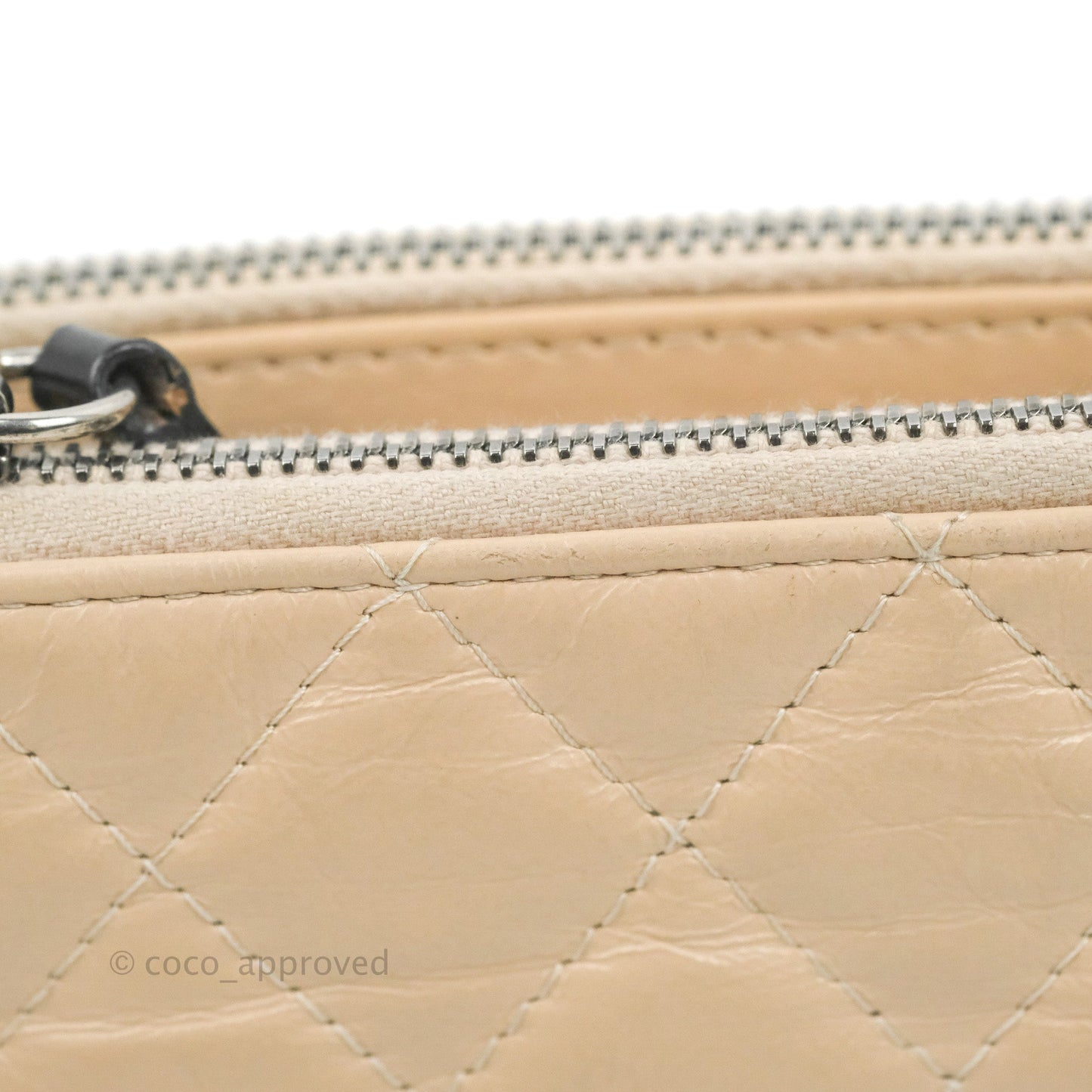 Chanel Gabrielle Clutch With Chain Aged Calfskin Beige/ Black Mixed Hardware