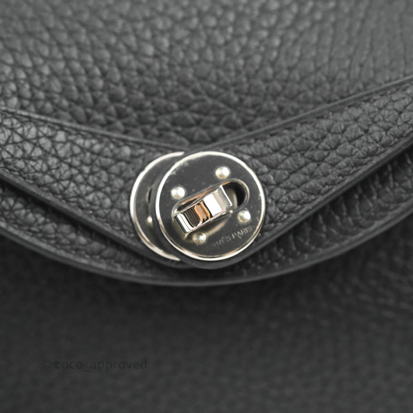 Hermès Mini Lindy 20 Taurillon Clemence Black Palladium Hardware With Twilly