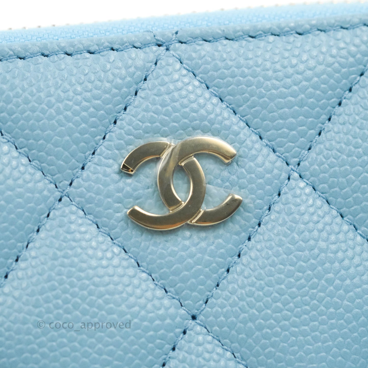 Chanel Classic Zipped Coin Purse Light Blue Caviar Gold Hardware