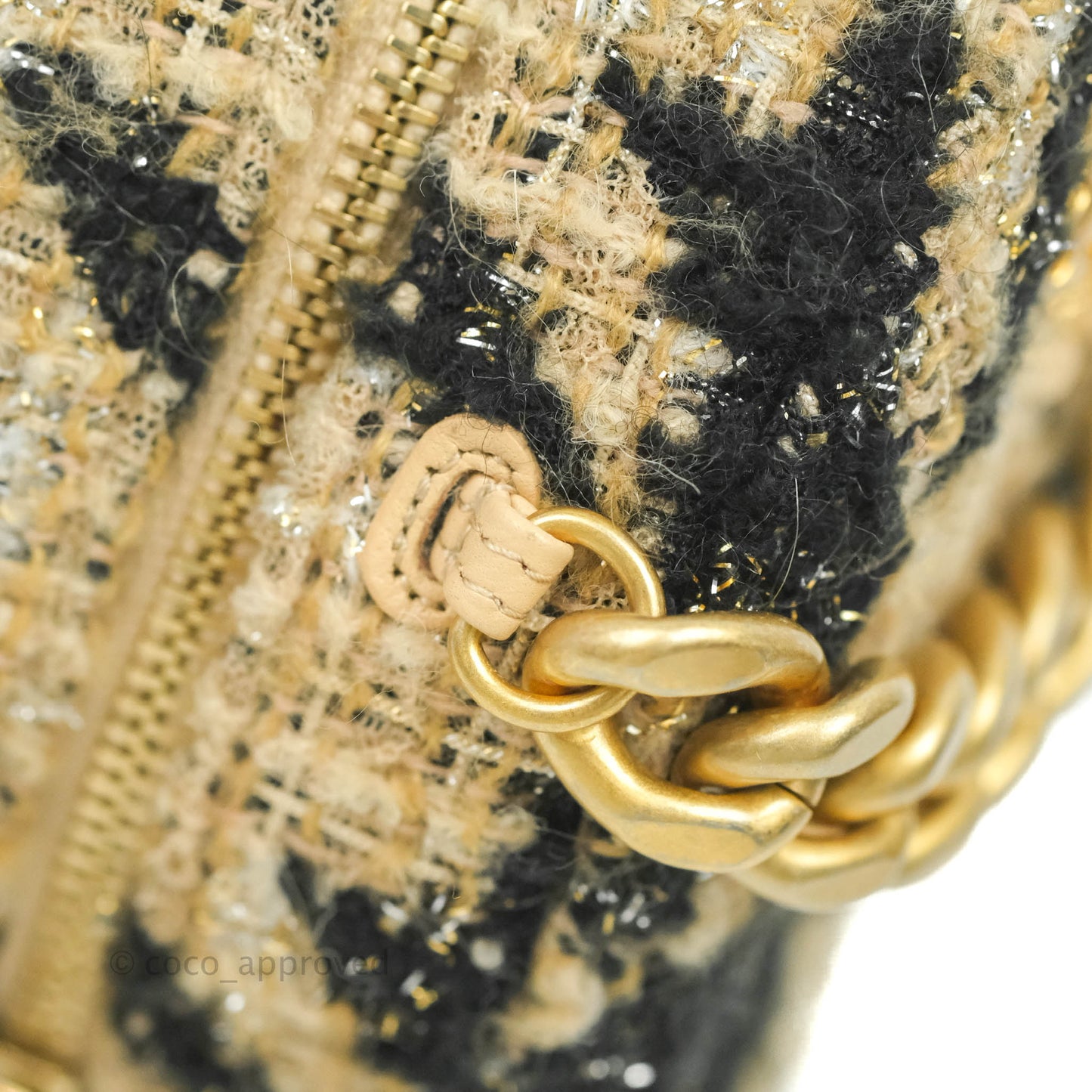 Chanel 19 Houndstooth Tweed Clutch with Chain & Coin Purse Beige Black