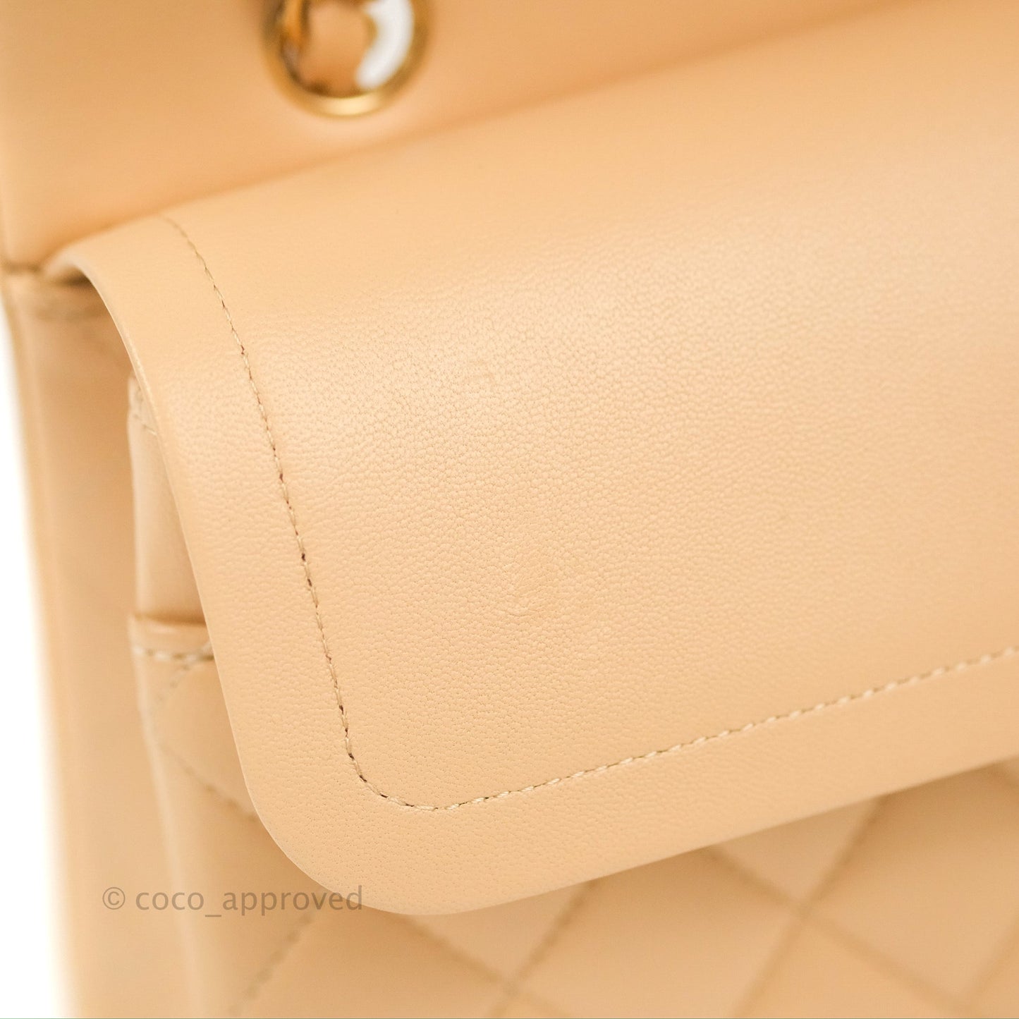 Chanel Classic M/L Medium Flap Quilted Beige Lambskin Gold Hardware